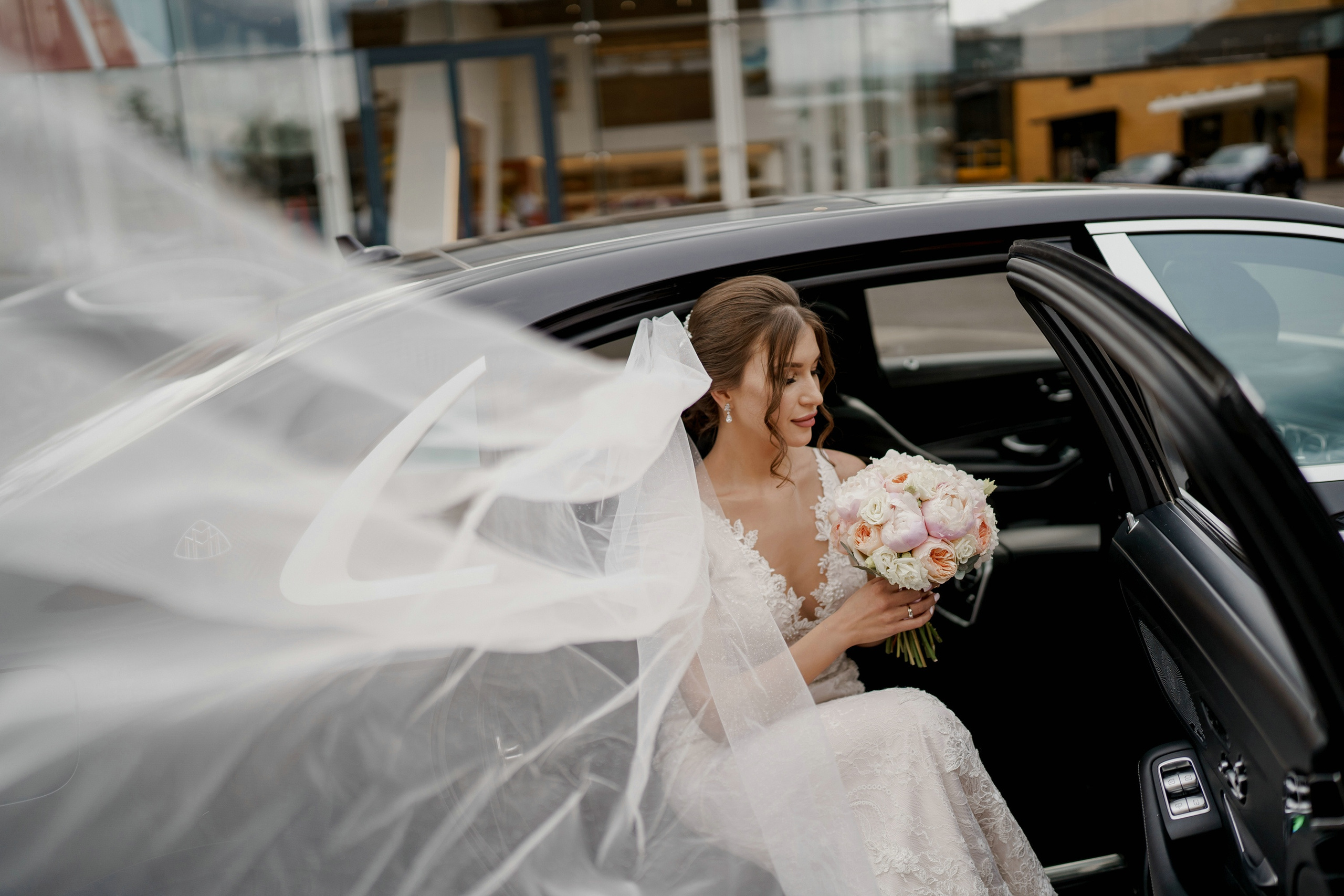 Свадебные фото в Москва Сити и роспись в ЗАГСе Барвиха. Свадебный и семейный фотограф в Москве Светлана Зоткина