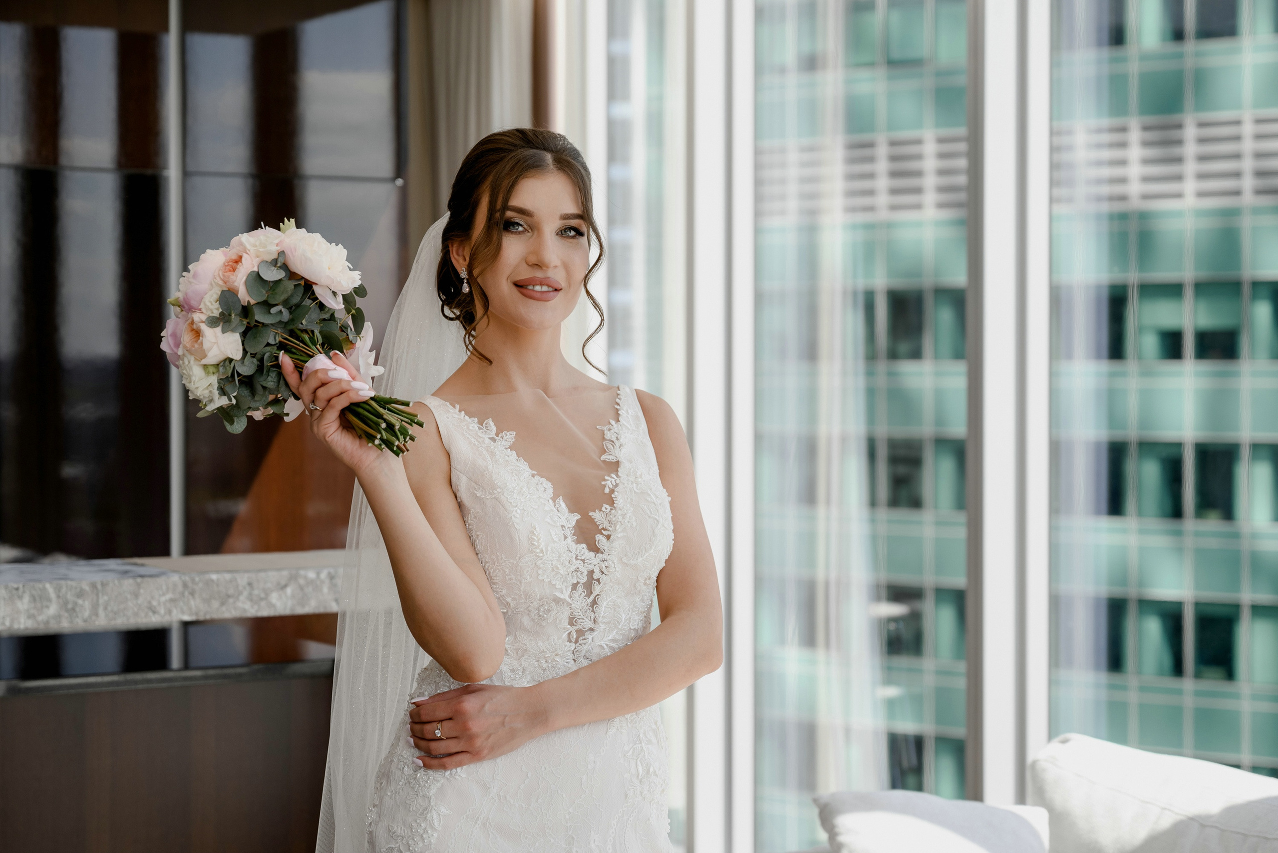 Свадебные фото в Москва Сити и роспись в ЗАГСе Барвиха. Свадебный и семейный фотограф в Москве Светлана Зоткина