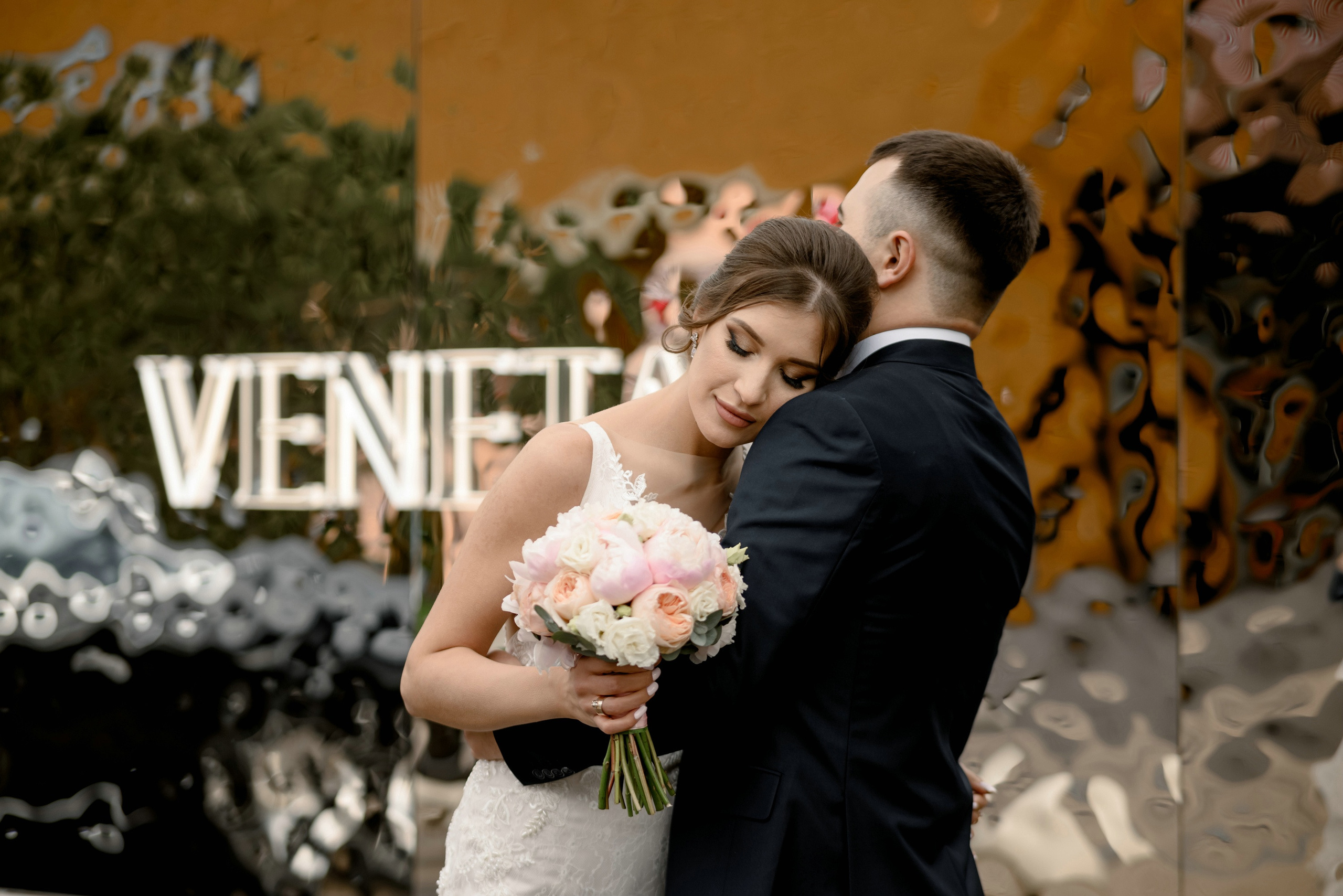 Свадебные фото в Москва Сити и роспись в ЗАГСе Барвиха. Свадебный и семейный фотограф в Москве Светлана Зоткина