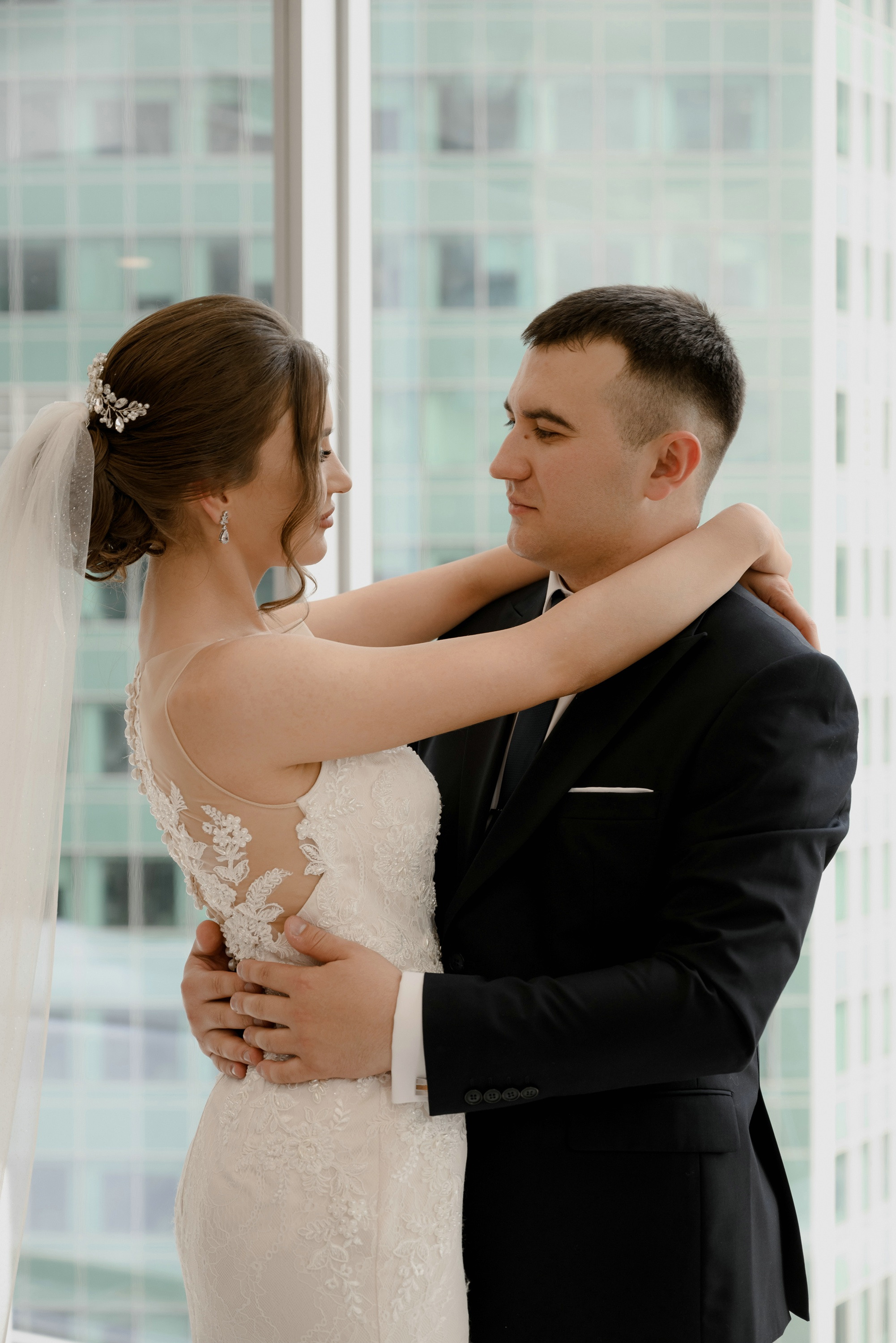 Свадебные фото в Москва Сити и роспись в ЗАГСе Барвиха. Свадебный и семейный фотограф в Москве Светлана Зоткина