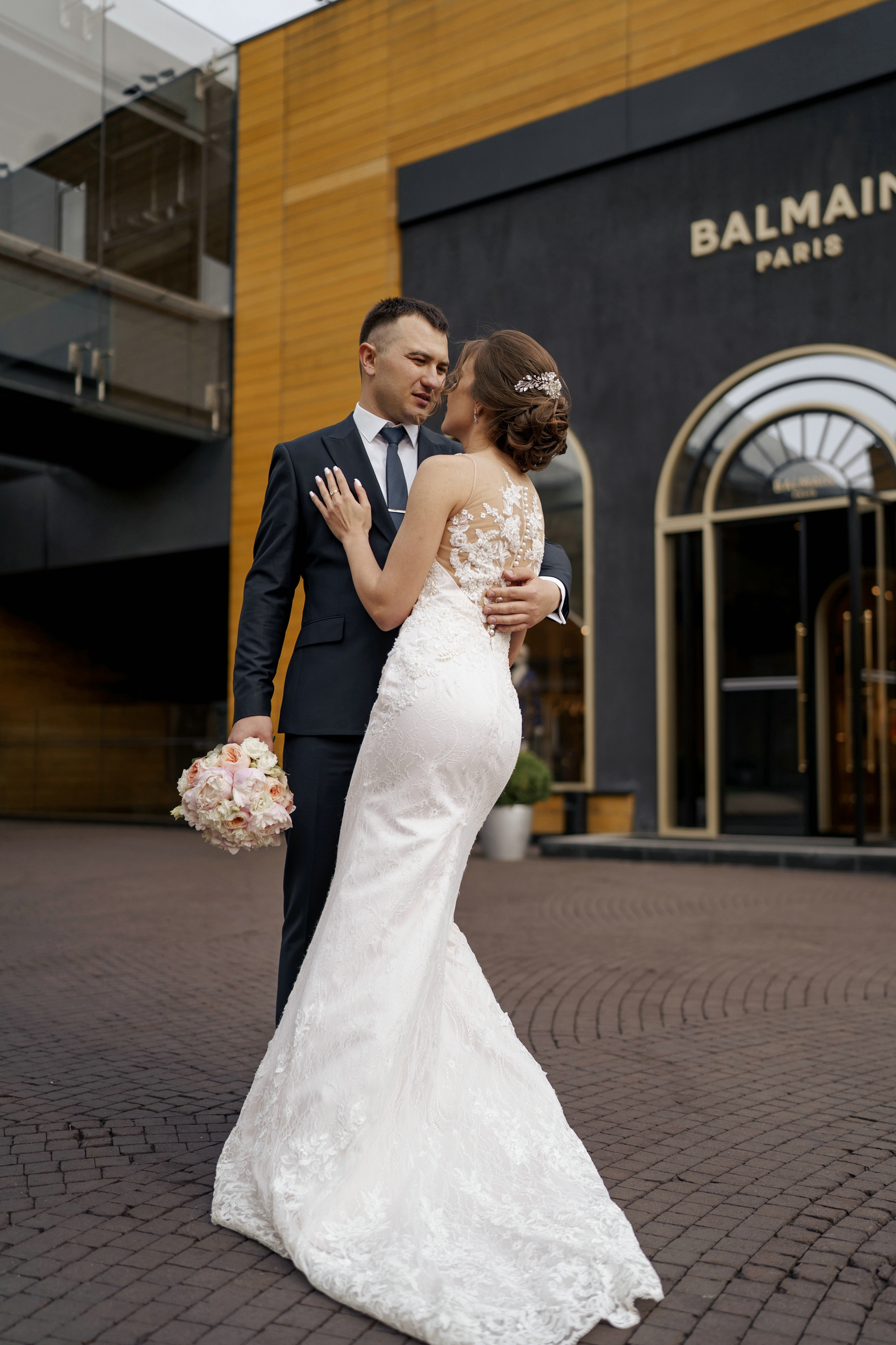 Свадебные фото в Москва Сити и роспись в ЗАГСе Барвиха. Свадебный и семейный фотограф в Москве Светлана Зоткина