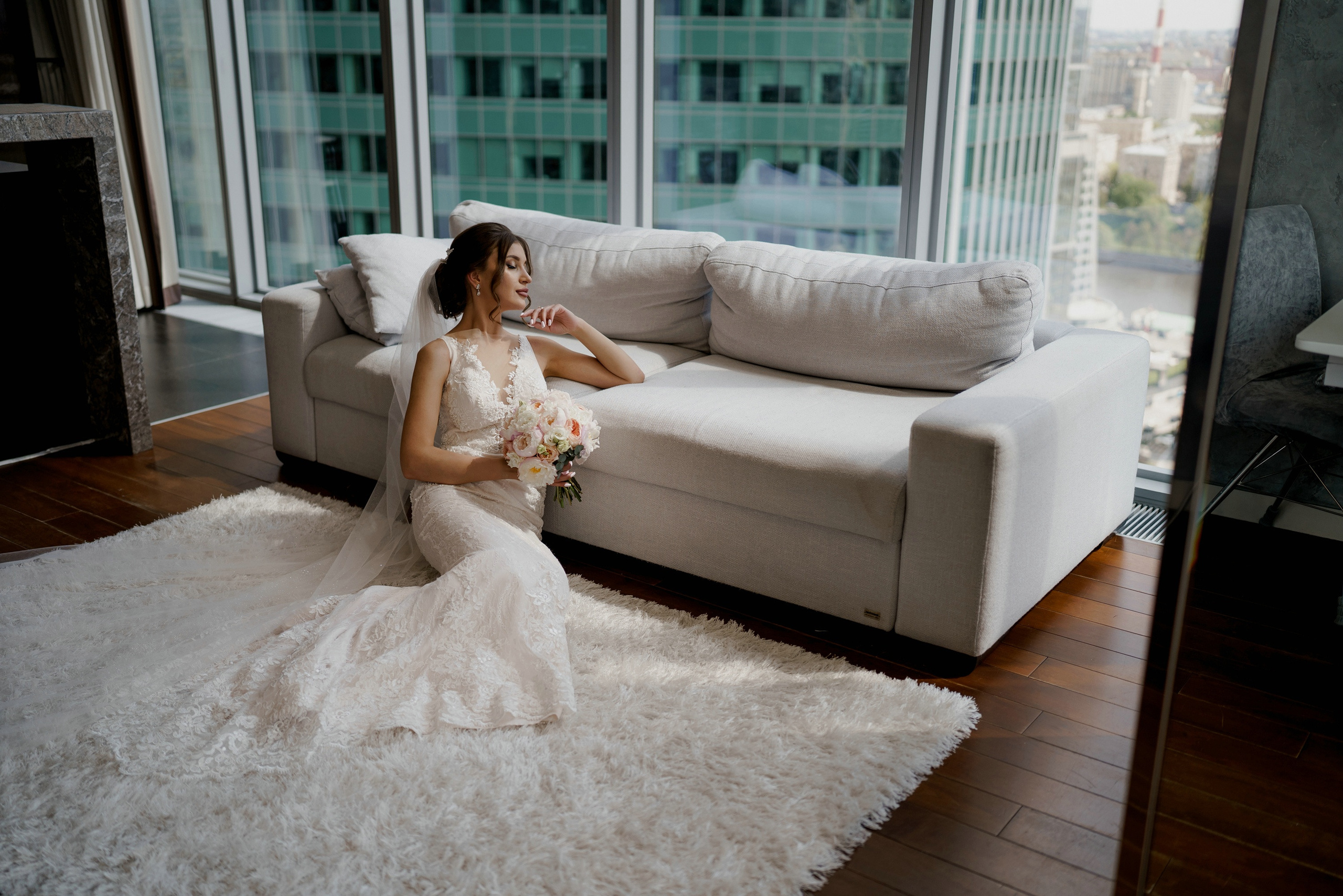 Свадебные фото в Москва Сити и роспись в ЗАГСе Барвиха. Свадебный и семейный фотограф в Москве Светлана Зоткина