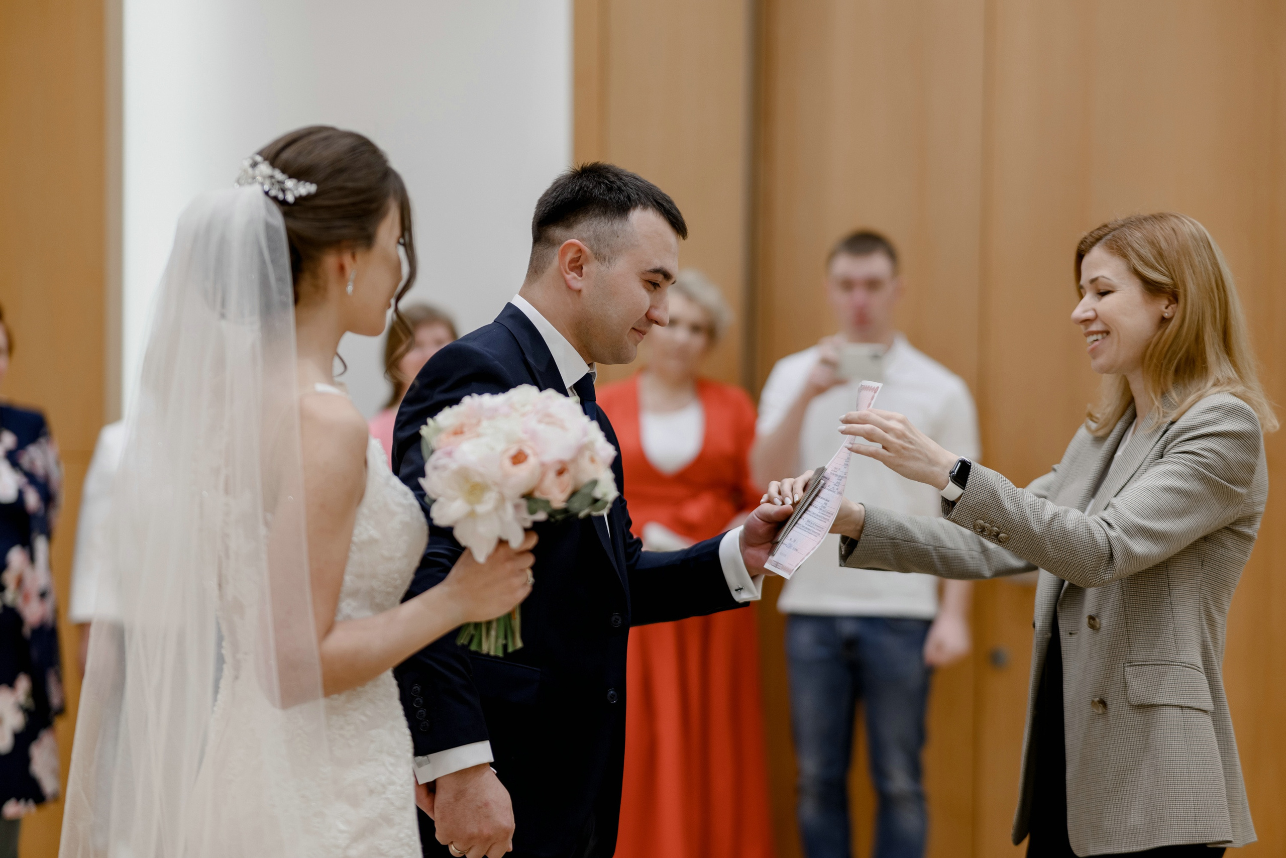 Свадебные фото в Москва Сити и роспись в ЗАГСе Барвиха. Свадебный и семейный фотограф в Москве Светлана Зоткина