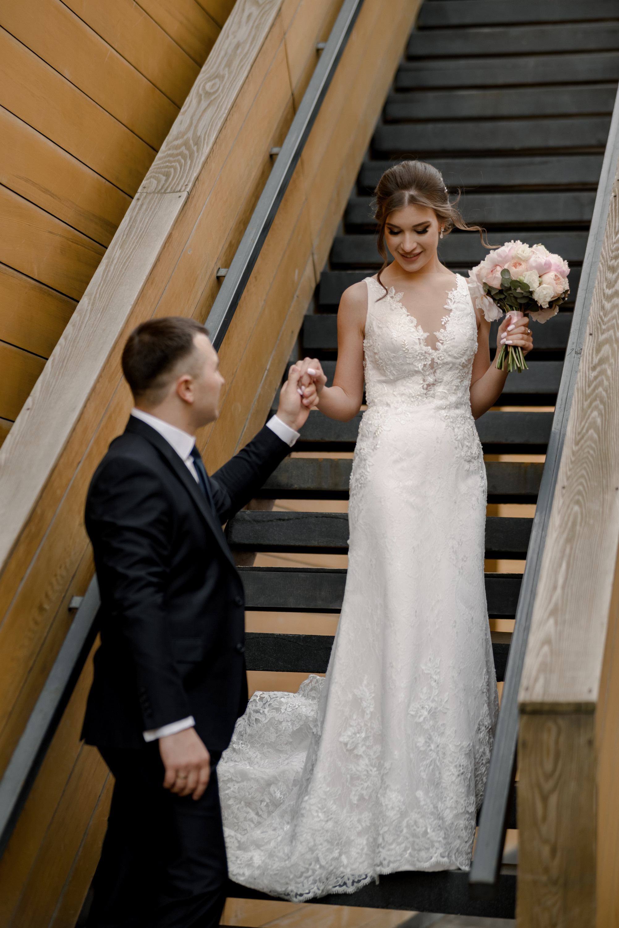 Свадебные фото в Москва Сити и роспись в ЗАГСе Барвиха. Свадебный и семейный фотограф в Москве Светлана Зоткина