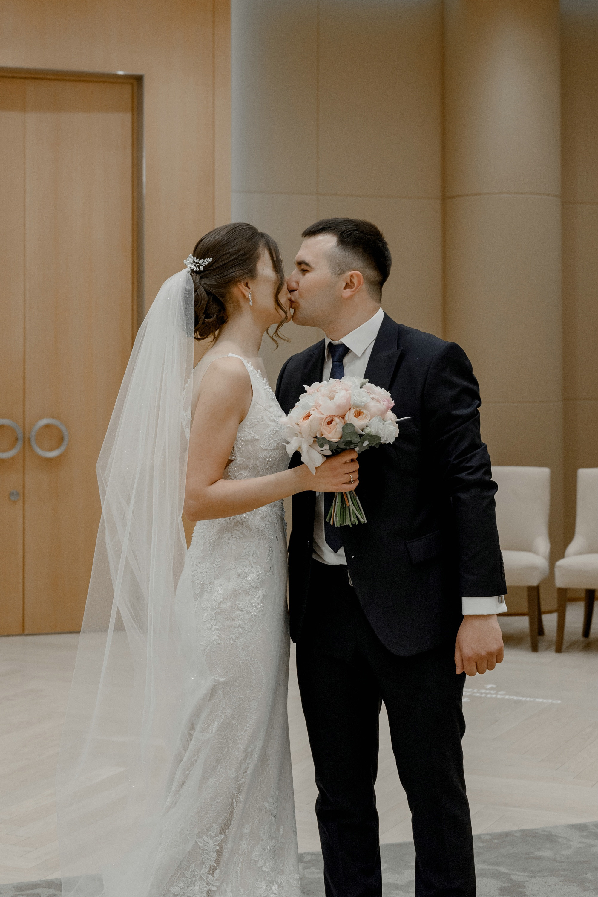 Свадебные фото в Москва Сити и роспись в ЗАГСе Барвиха. Свадебный и семейный фотограф в Москве Светлана Зоткина