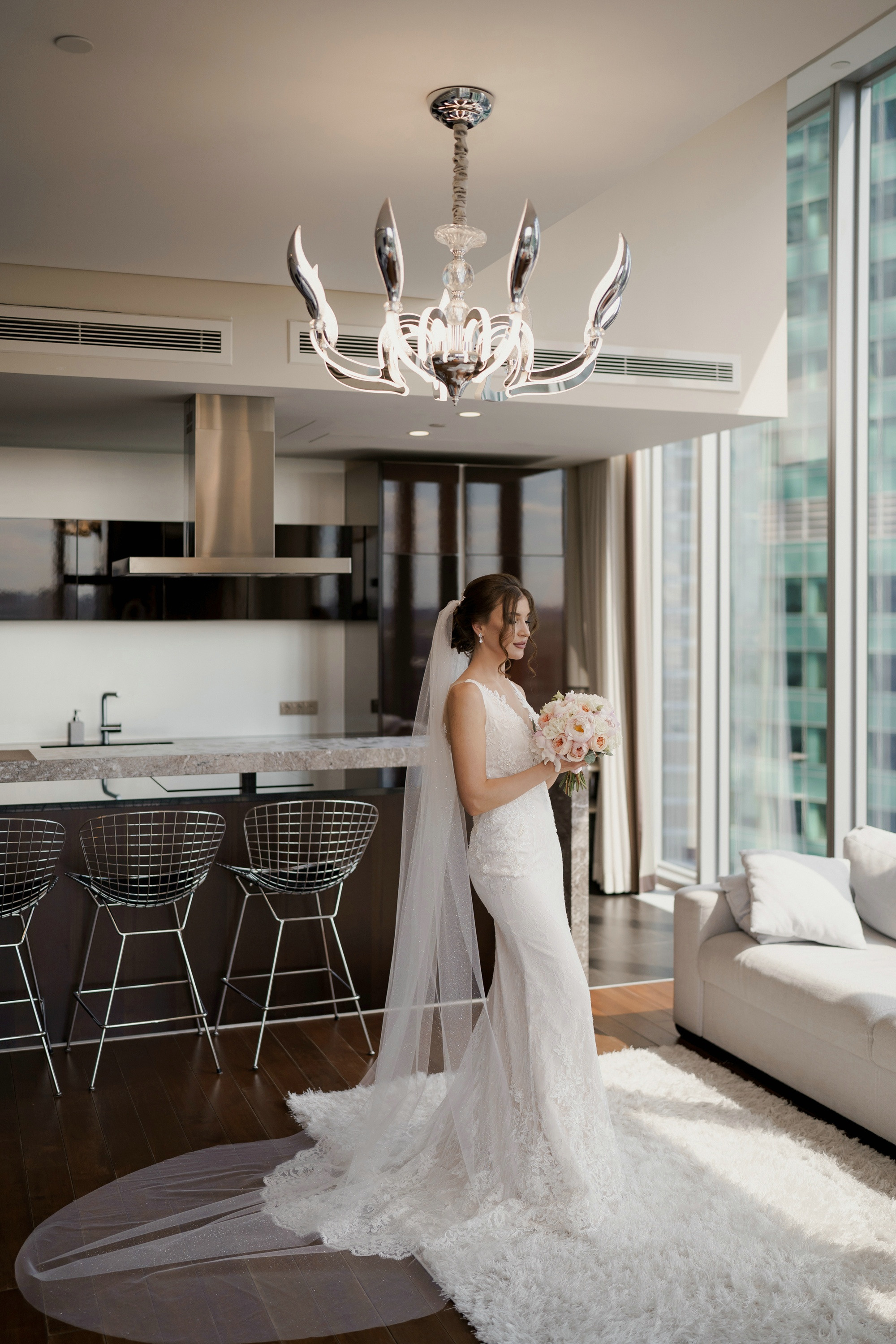 Свадебные фото в Москва Сити и роспись в ЗАГСе Барвиха. Свадебный и семейный фотограф в Москве Светлана Зоткина