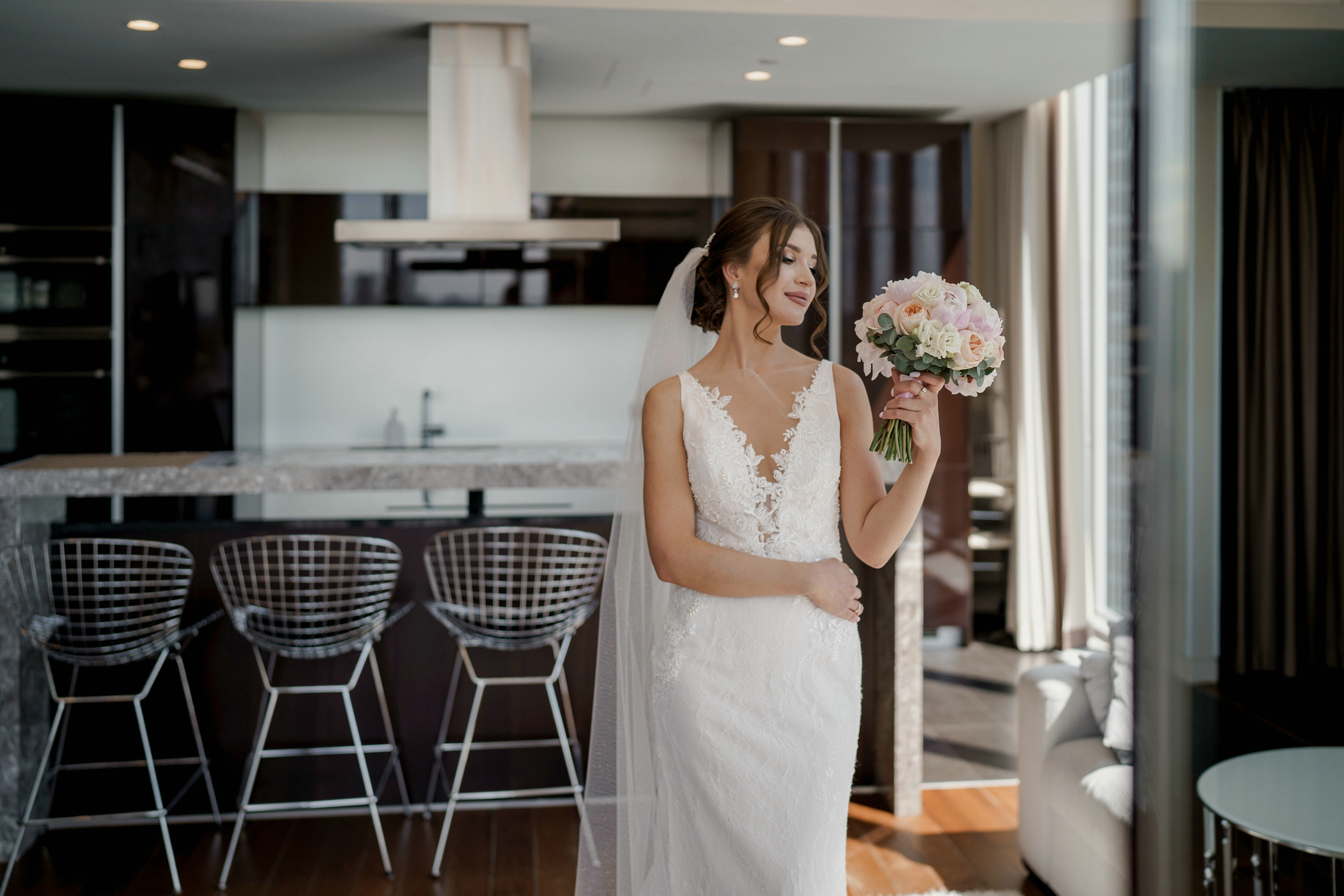 Свадебные фото в Москва Сити и роспись в ЗАГСе Барвиха. Свадебный и семейный фотограф в Москве Светлана Зоткина