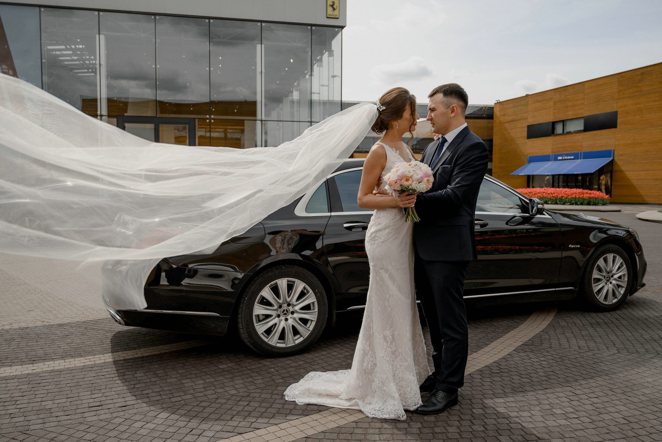 Свадебные фото в Москва Сити и роспись в ЗАГСе Барвиха. Свадебный и семейный фотограф в Москве Светлана Зоткина