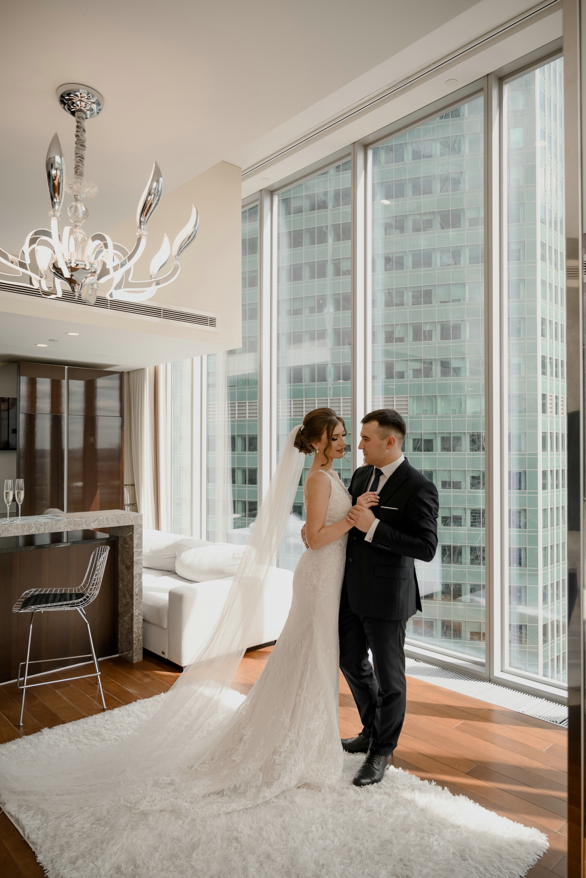 Свадебные фото в Москва Сити и роспись в ЗАГСе Барвиха. Свадебный и семейный фотограф в Москве Светлана Зоткина