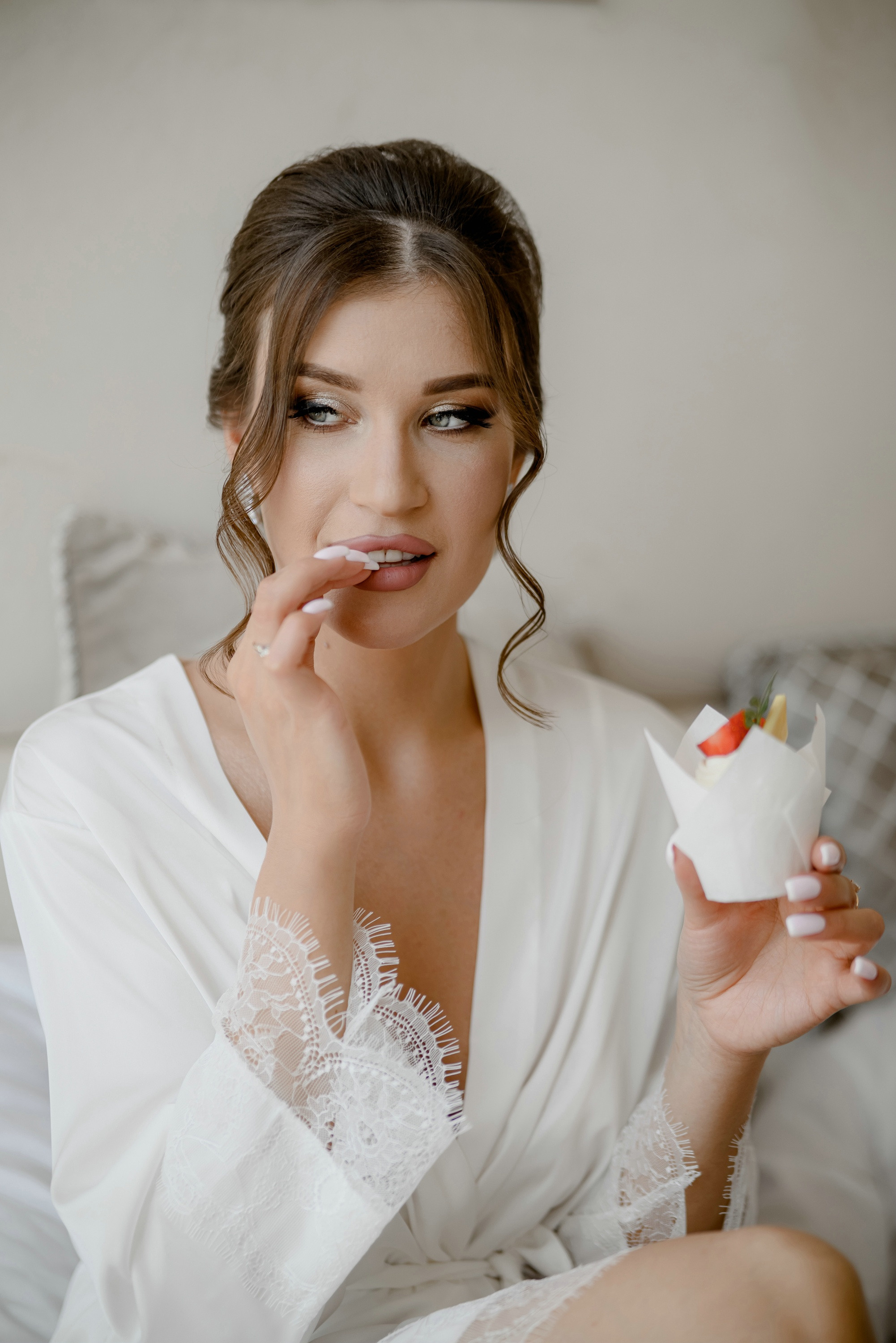 Свадебные фото в Москва Сити и роспись в ЗАГСе Барвиха. Свадебный и семейный фотограф в Москве Светлана Зоткина