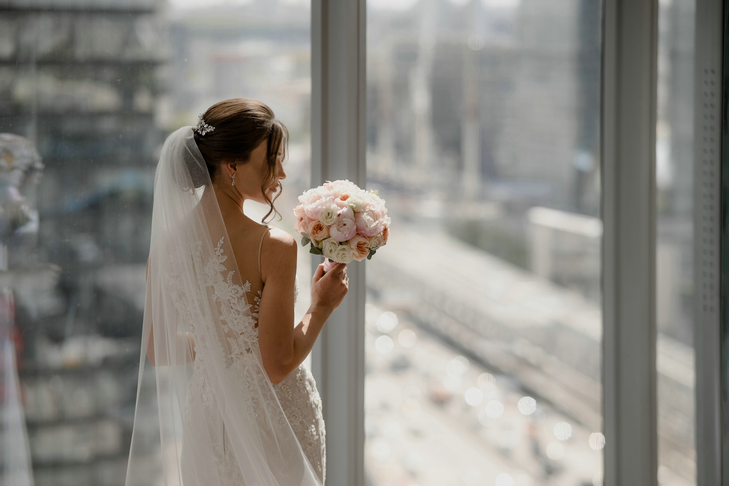 Свадебные фото в Москва Сити и роспись в ЗАГСе Барвиха. Свадебный и семейный фотограф в Москве Светлана Зоткина