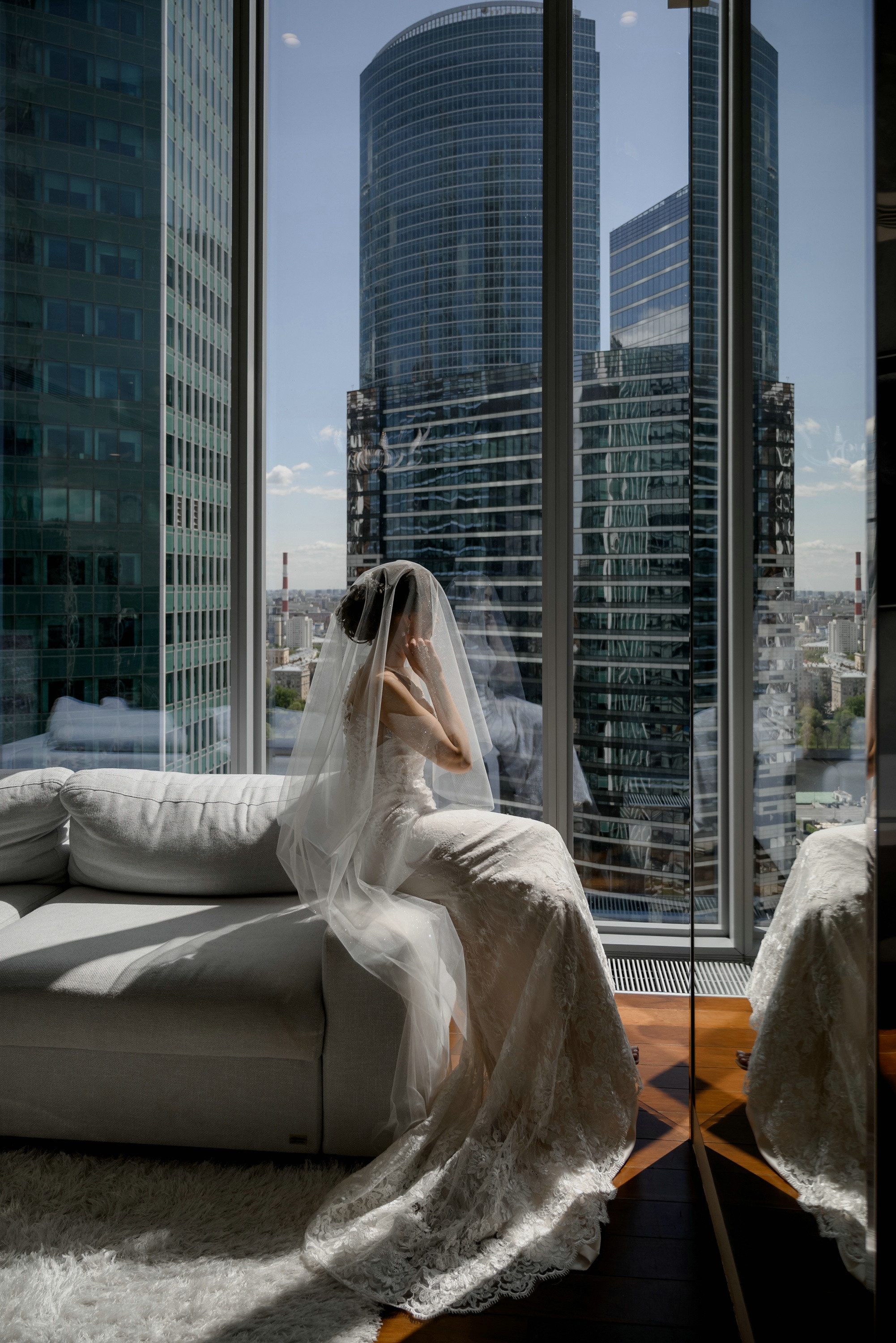 Свадебные фото в Москва Сити и роспись в ЗАГСе Барвиха. Свадебный и семейный фотограф в Москве Светлана Зоткина