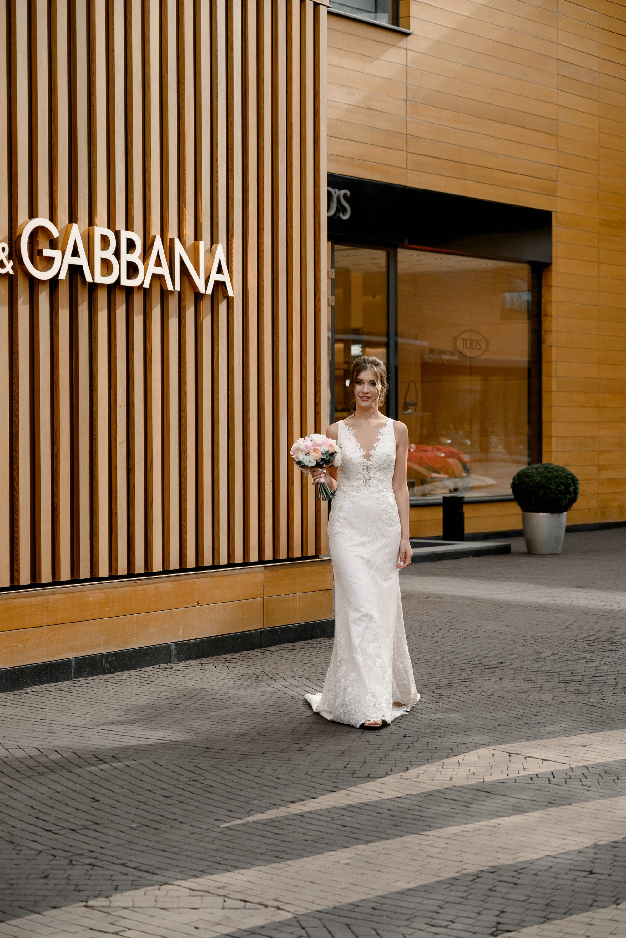 Свадебные фото в Москва Сити и роспись в ЗАГСе Барвиха. Свадебный и семейный фотограф в Москве Светлана Зоткина