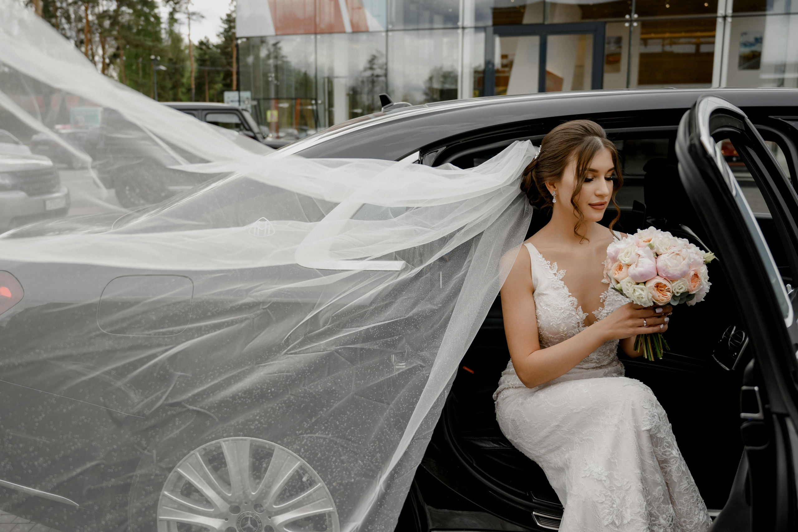 Свадебные фото в Москва Сити и роспись в ЗАГСе Барвиха. Свадебный и семейный фотограф в Москве Светлана Зоткина