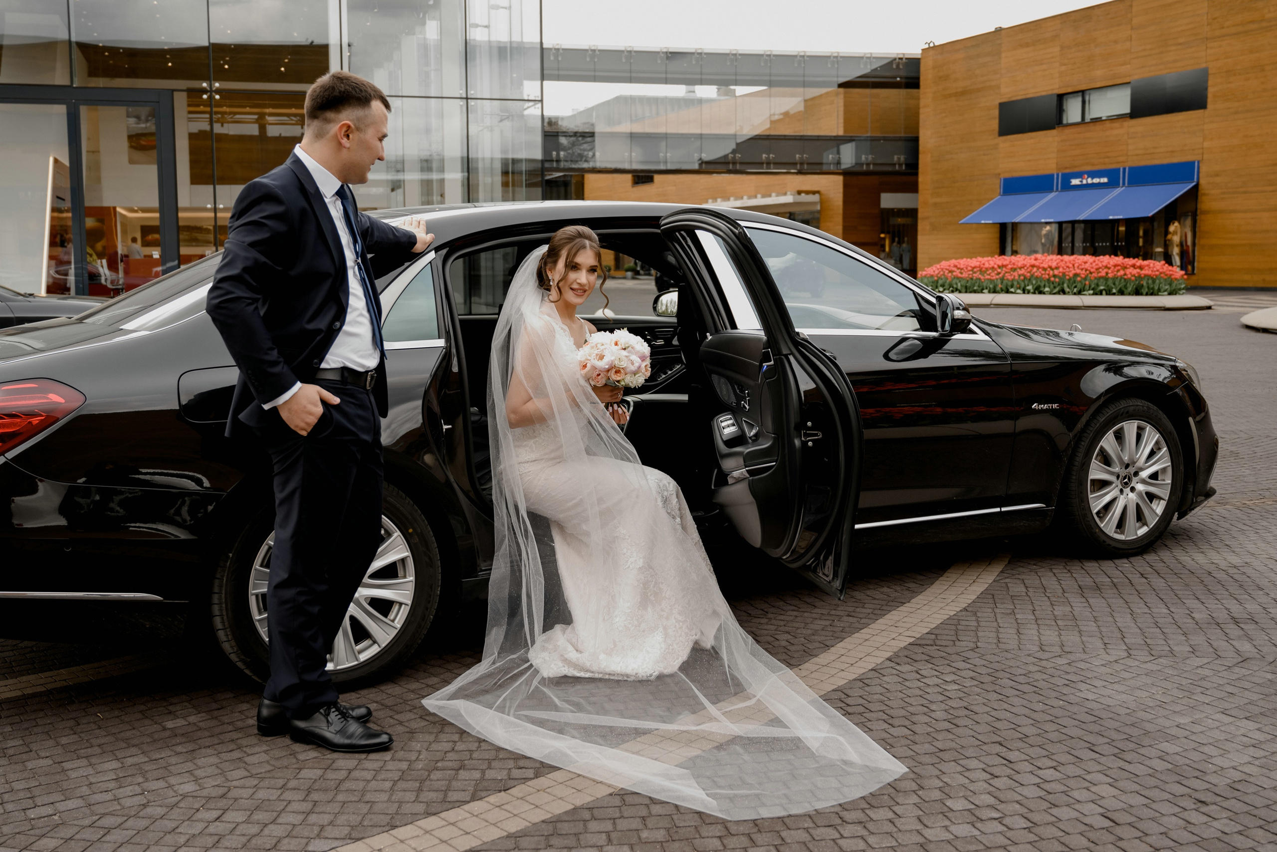 Свадебные фото в Москва Сити и роспись в ЗАГСе Барвиха. Свадебный и семейный фотограф в Москве Светлана Зоткина