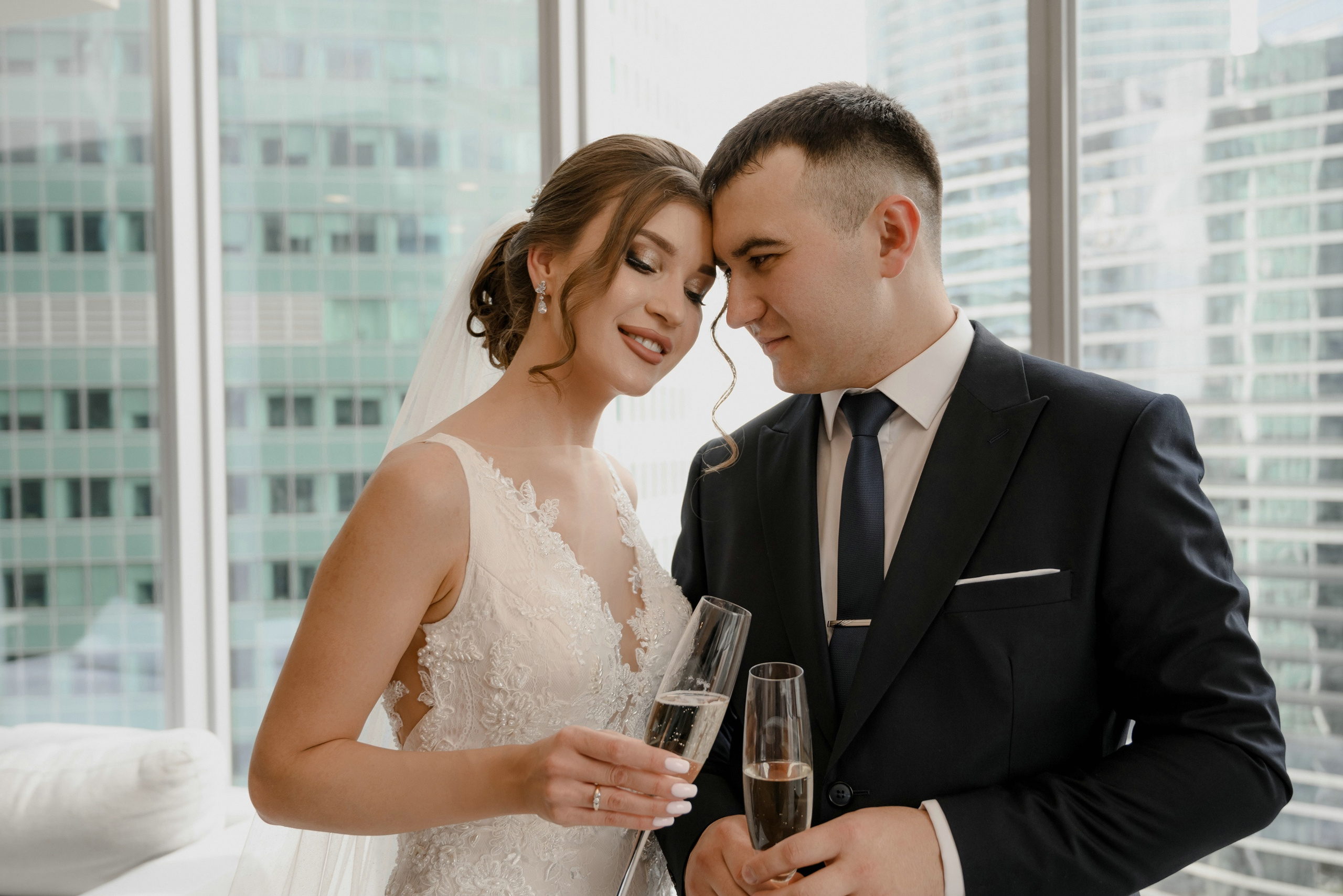 Свадебные фото в Москва Сити и роспись в ЗАГСе Барвиха. Свадебный и семейный фотограф в Москве Светлана Зоткина