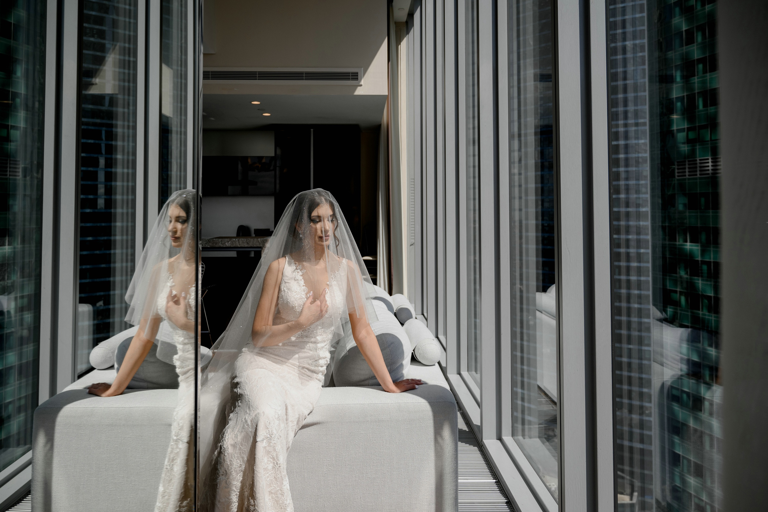 Свадебные фото в Москва Сити и роспись в ЗАГСе Барвиха. Свадебный и семейный фотограф в Москве Светлана Зоткина