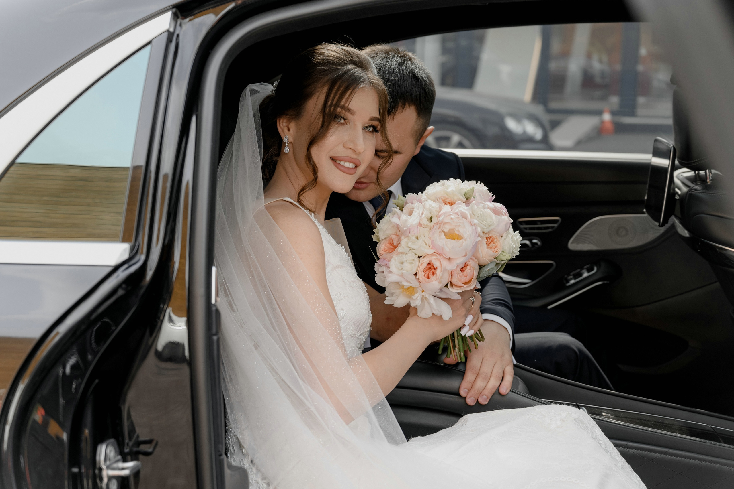 Свадебные фото в Москва Сити и роспись в ЗАГСе Барвиха. Свадебный и семейный фотограф в Москве Светлана Зоткина