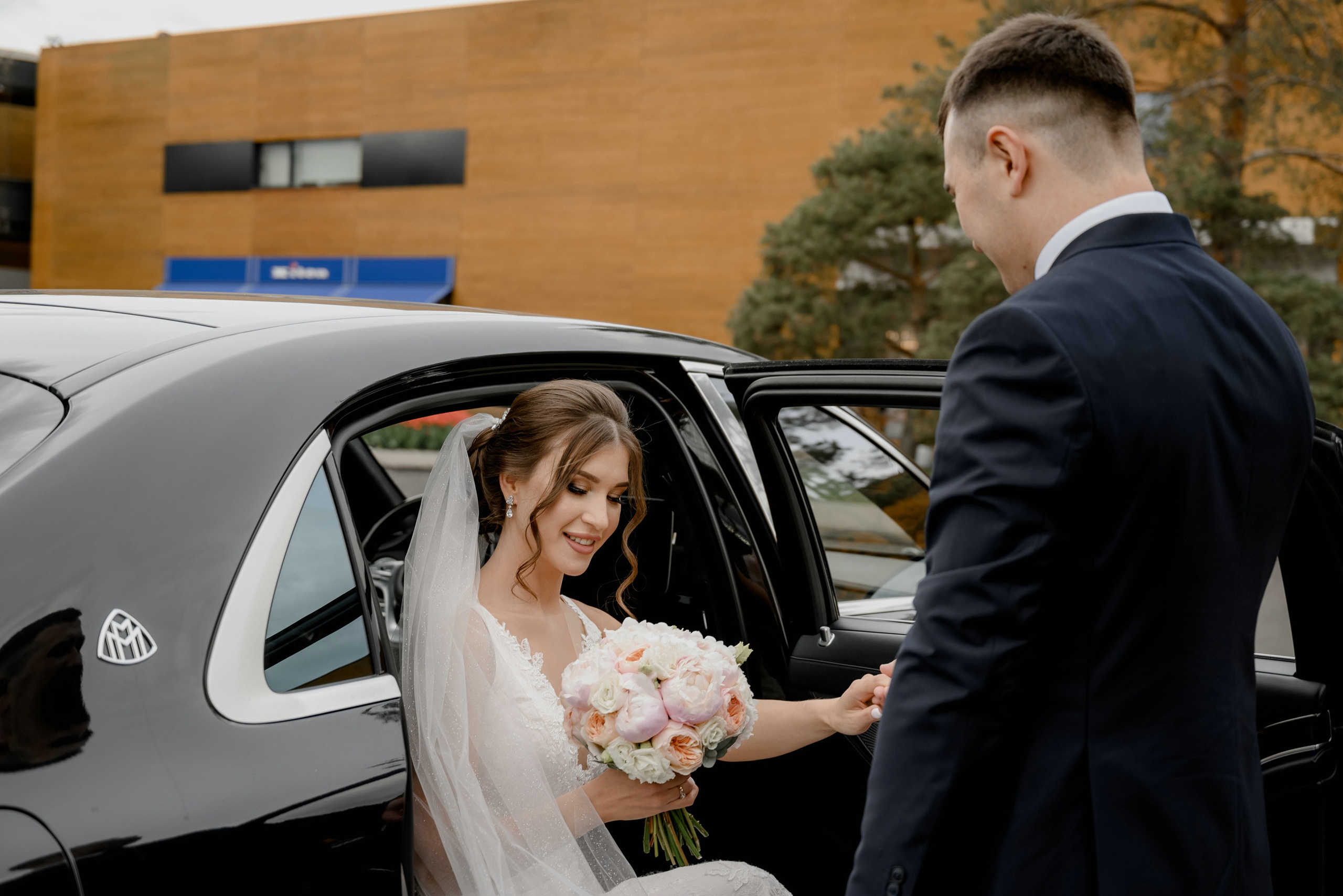 Свадебные фото в Москва Сити и роспись в ЗАГСе Барвиха. Свадебный и семейный фотограф в Москве Светлана Зоткина