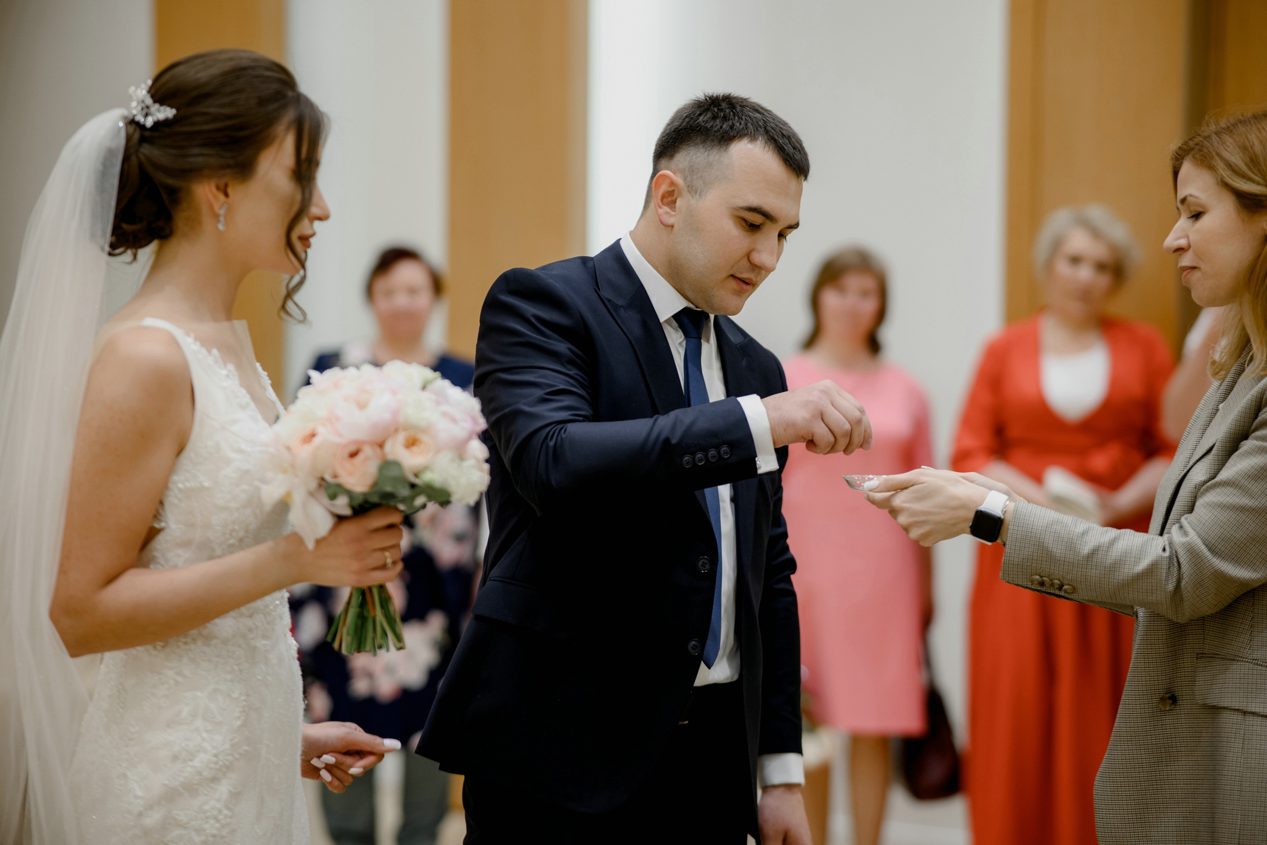 Свадебные фото в Москва Сити и роспись в ЗАГСе Барвиха. Свадебный и семейный фотограф в Москве Светлана Зоткина