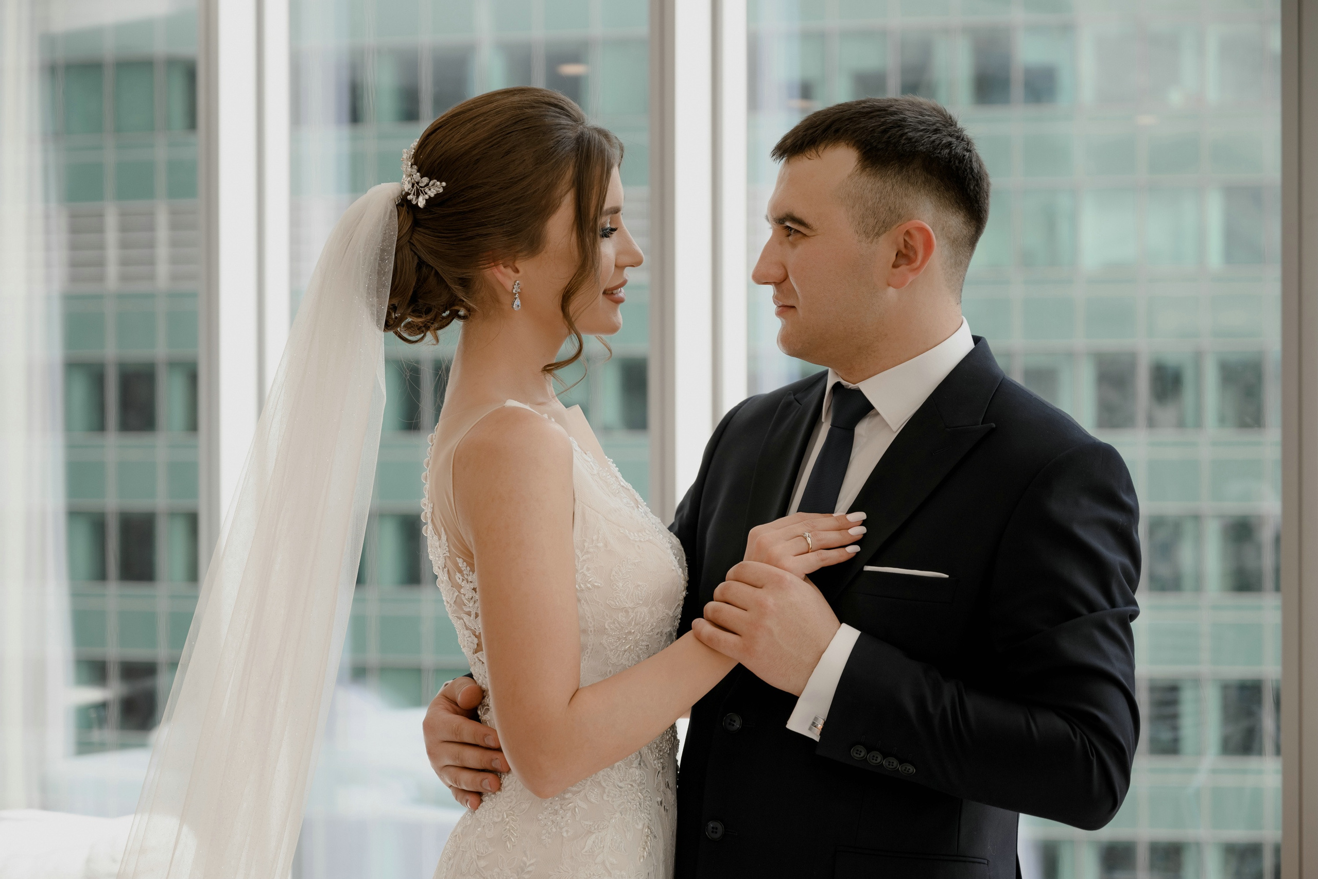 Свадебные фото в Москва Сити и роспись в ЗАГСе Барвиха. Свадебный и семейный фотограф в Москве Светлана Зоткина