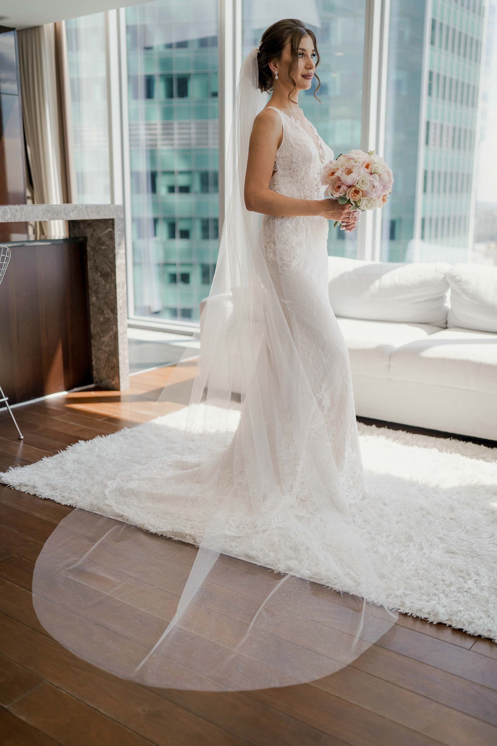 Свадебные фото в Москва Сити и роспись в ЗАГСе Барвиха. Свадебный и семейный фотограф в Москве Светлана Зоткина