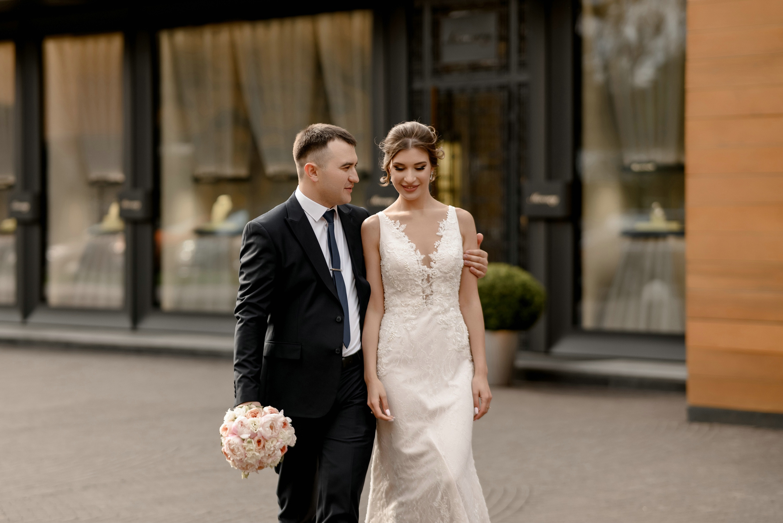 Свадебные фото в Москва Сити и роспись в ЗАГСе Барвиха. Свадебный и семейный фотограф в Москве Светлана Зоткина