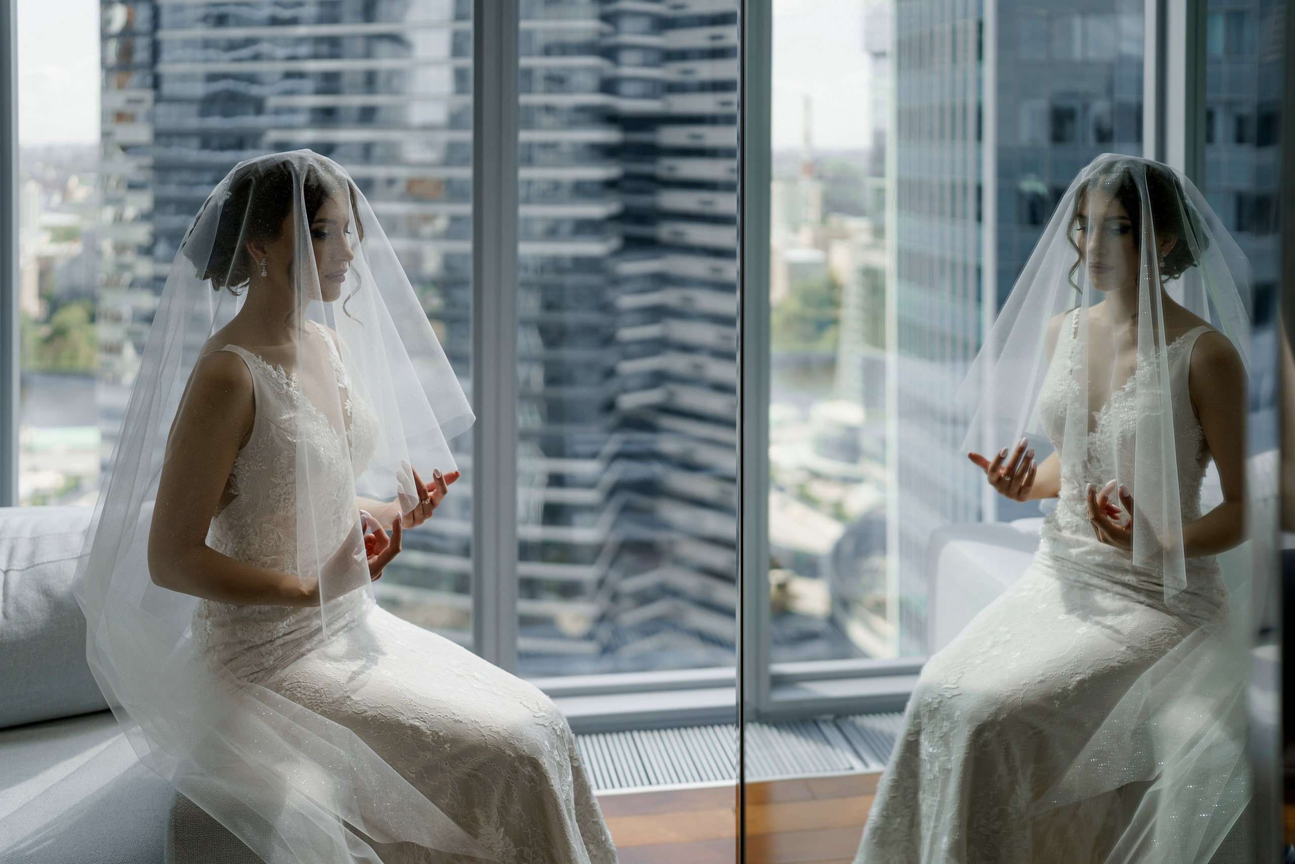 Свадебные фото в Москва Сити и роспись в ЗАГСе Барвиха. Свадебный и семейный фотограф в Москве Светлана Зоткина