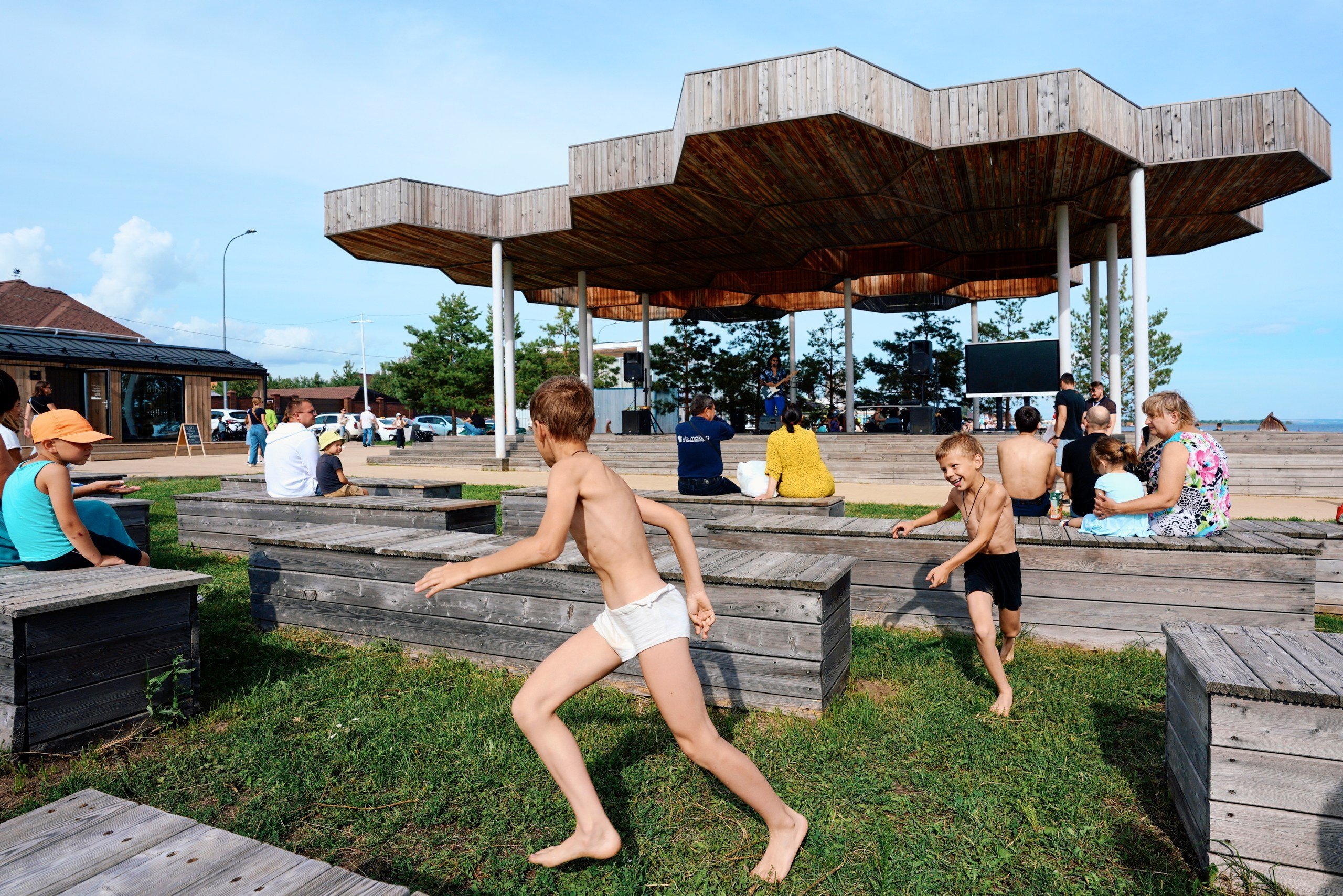 Пляжный маркет 2024, г. Лаишево. Фотограф Казань