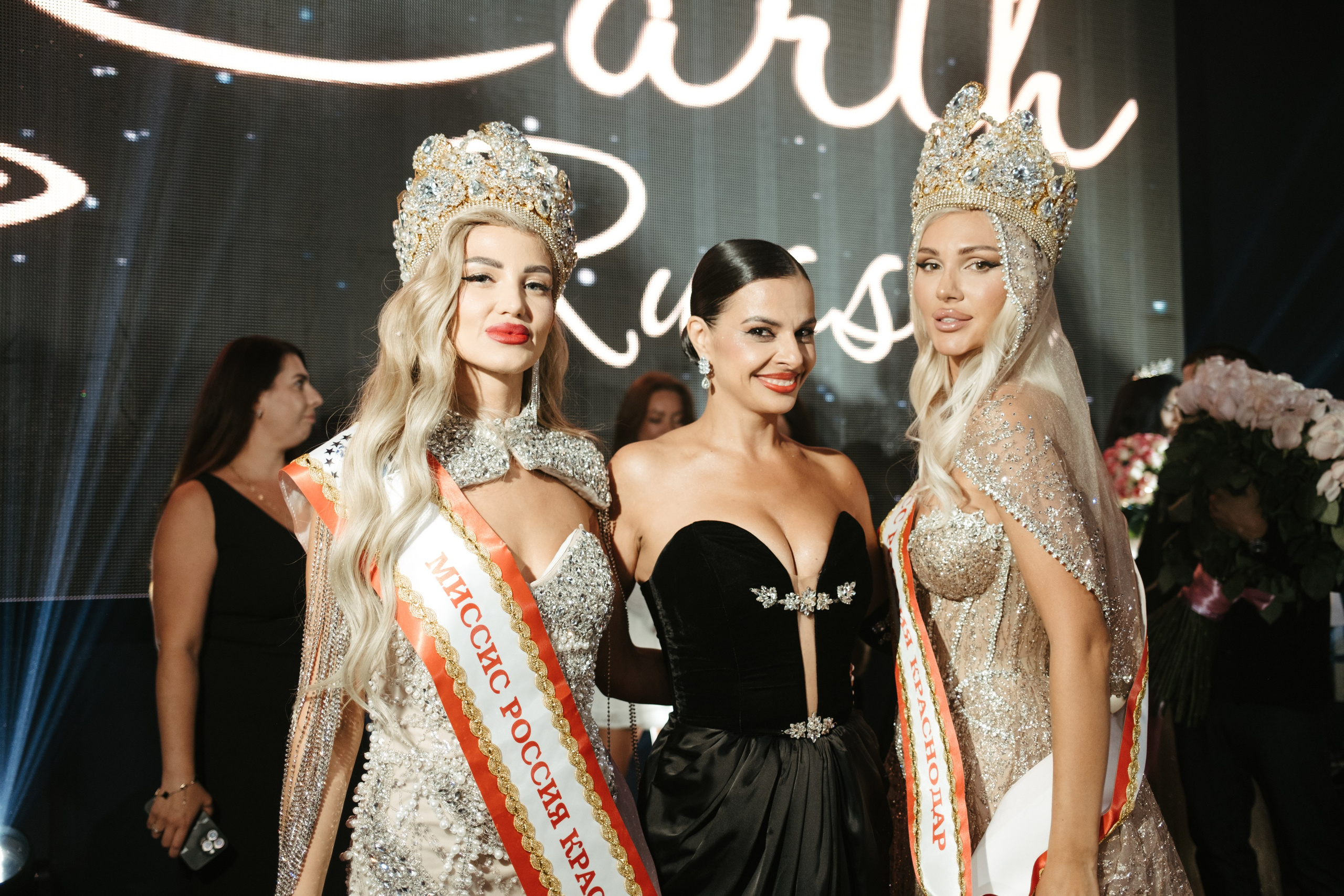 Мисс и Миссис Россия Земли Краснодар 2025 программа. Свадебный и репортажной фотограф Денис Ожигин в Краснодаре и Краснодарском крае