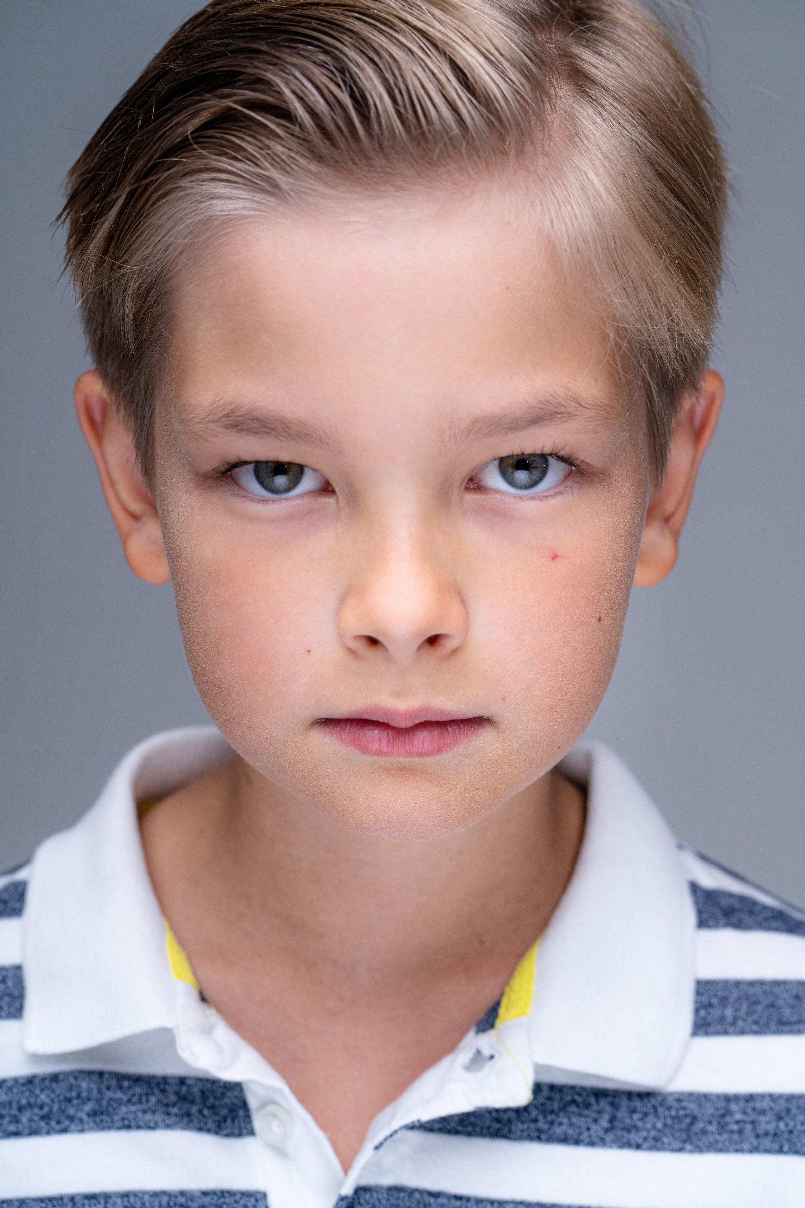 ЯРОМИР. Портретный фотограф. Актёрское портфолио