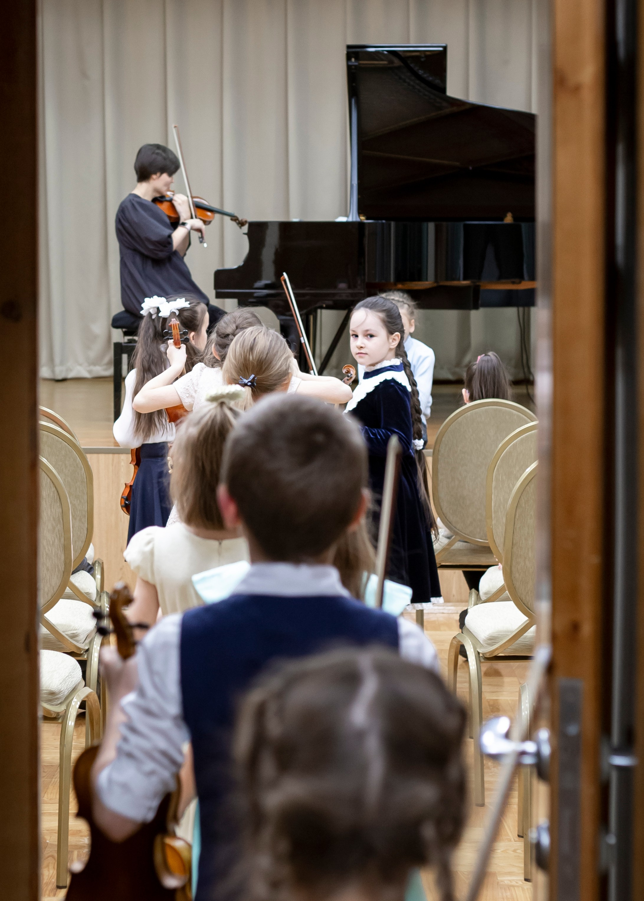 Музыкальный концерт струнных инструментов. Репортажный фотограф в Москве