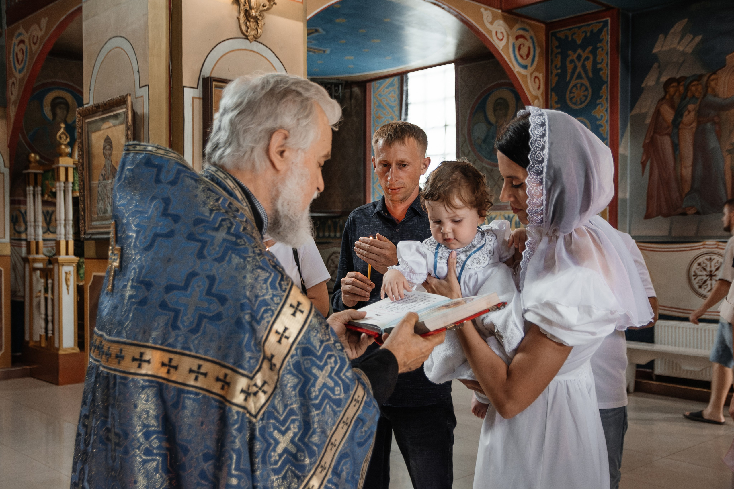 Фотосессия крещения Виктории, Таганрог. Семейный и детский фотограф Кущ Наташа