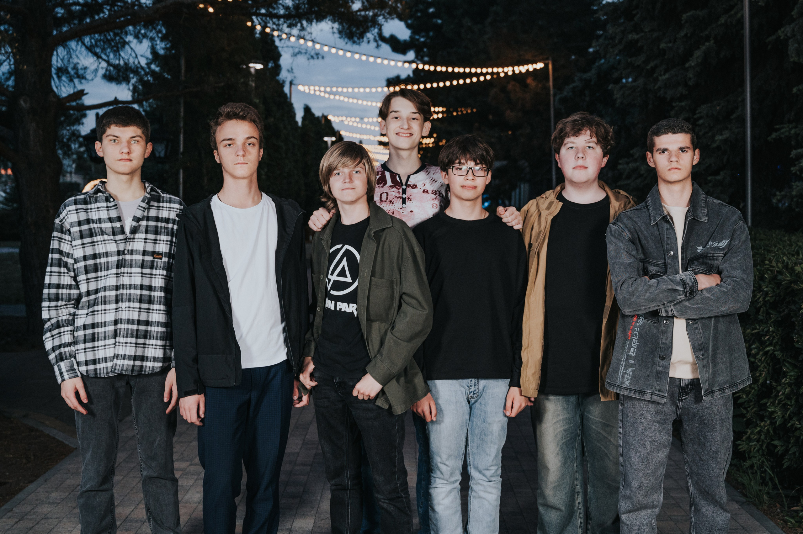 Ночная. Выпускные альбомы и Школьный фотограф в Алексеевке, Бирюче, Красном