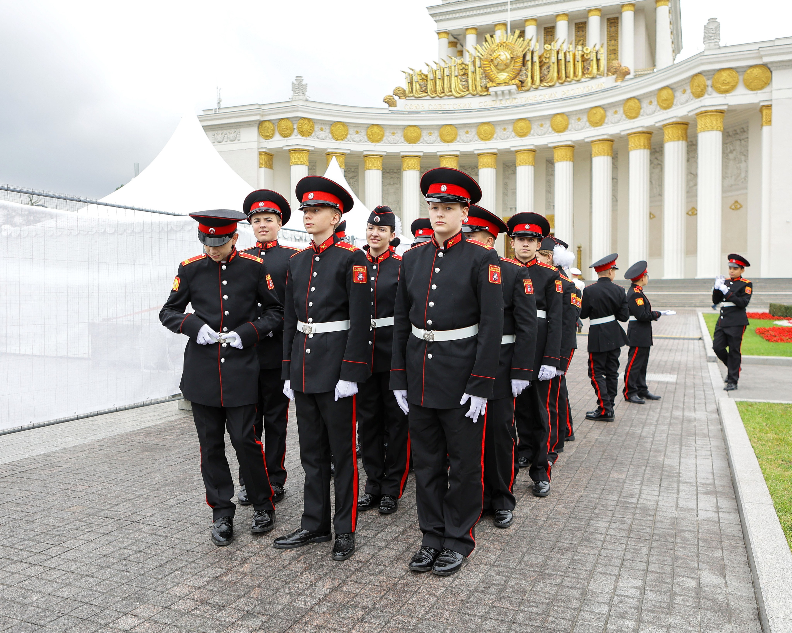 Подготовка к посвящению в кадеты в Первом Московском кадетском корпусе, Дипломатической кадетской школы. Выпускные альбомы и школьный фотограф в Подольске, Троицке, Щербинке, Москве и Московской области