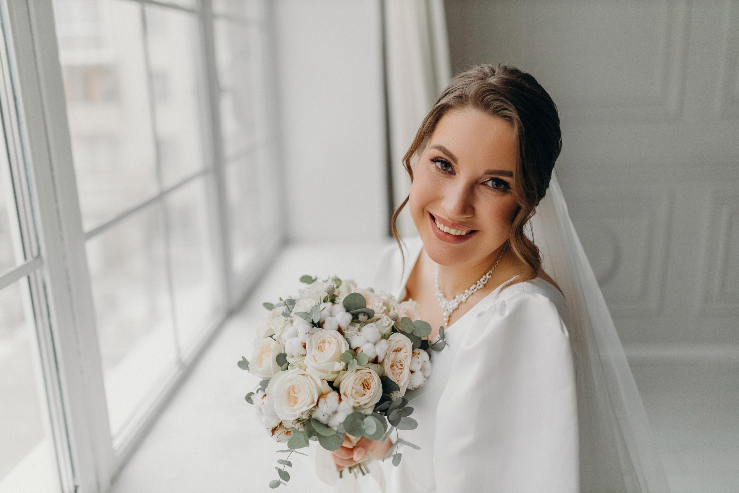 платье невесты красноярск, букет невесты, утро невесты