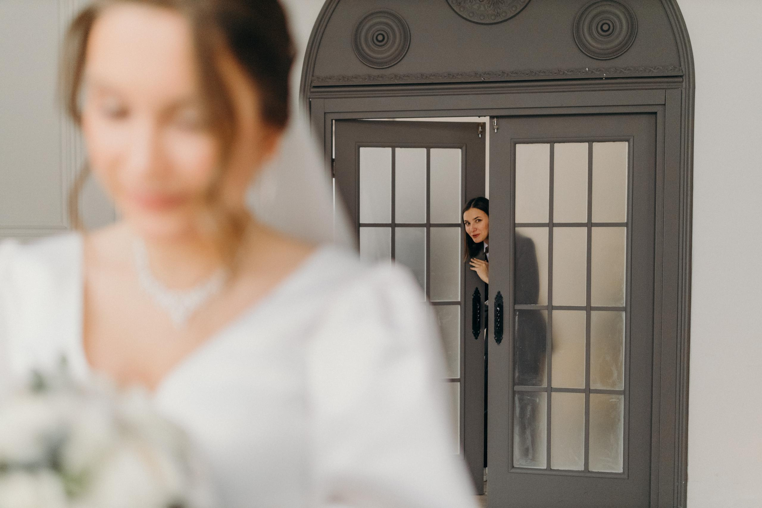 платье невесты красноярск, букет невесты, утро невесты, координатор красноярск, первая встреча