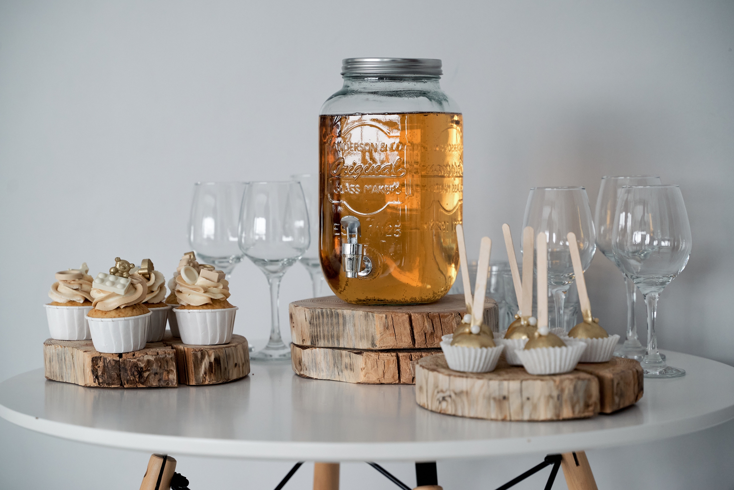 сладкий стол красноярск, гендер пати под ключ красноярск, организация гендер пати красноярск