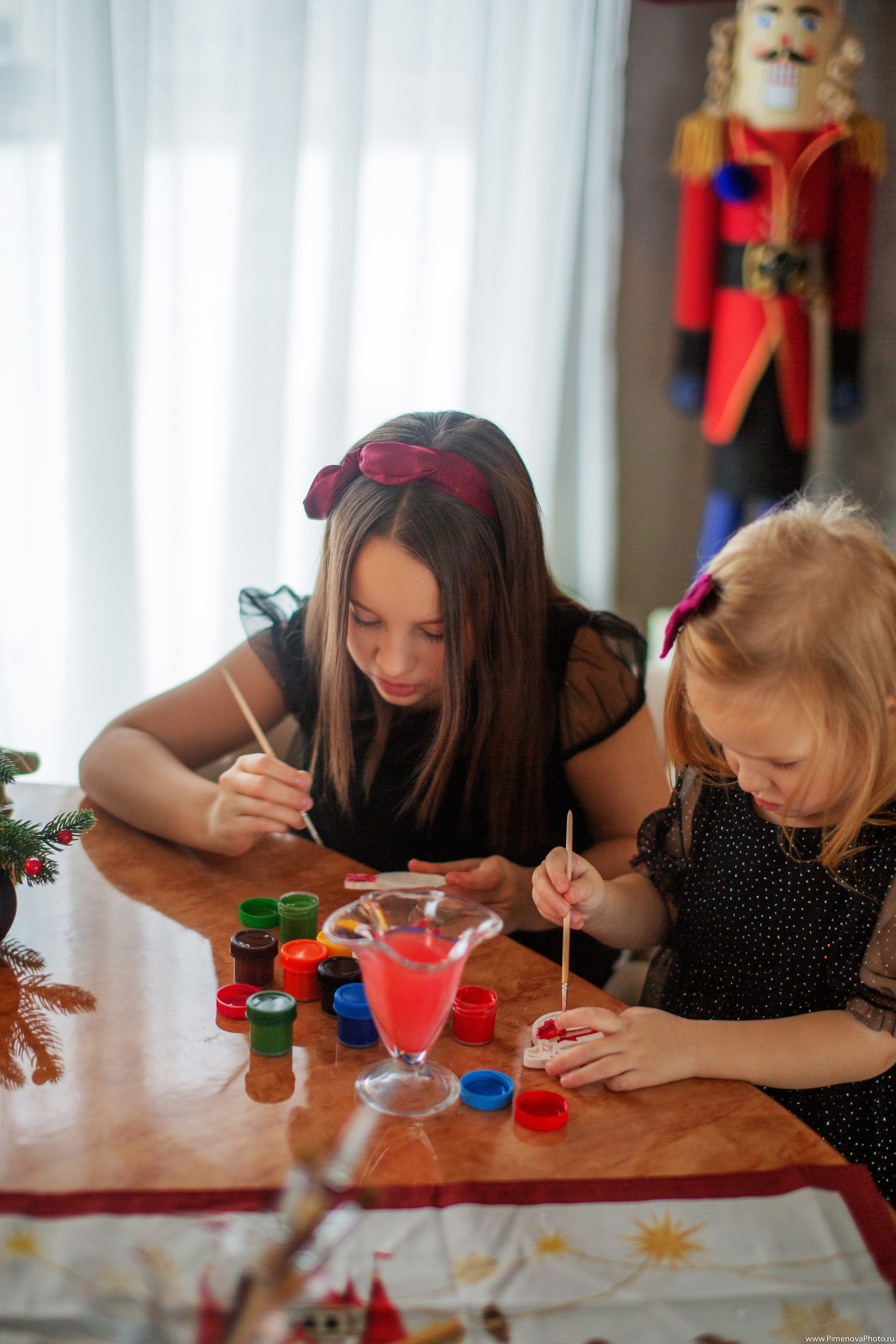 Новогодняя сказка Вари и Маруси, 2024. Семейный и детский фотограф в Петрозаводске