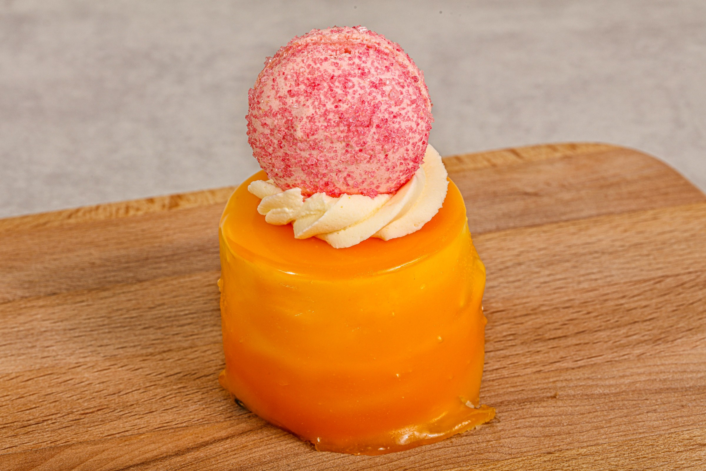 Фотосъемка десертов и выпечки. Заказ по тел.: +7 (906) 006-90-22. Фуд-фотограф Андрей Старостин — съемка еды в Москве. 9000 руб. в час