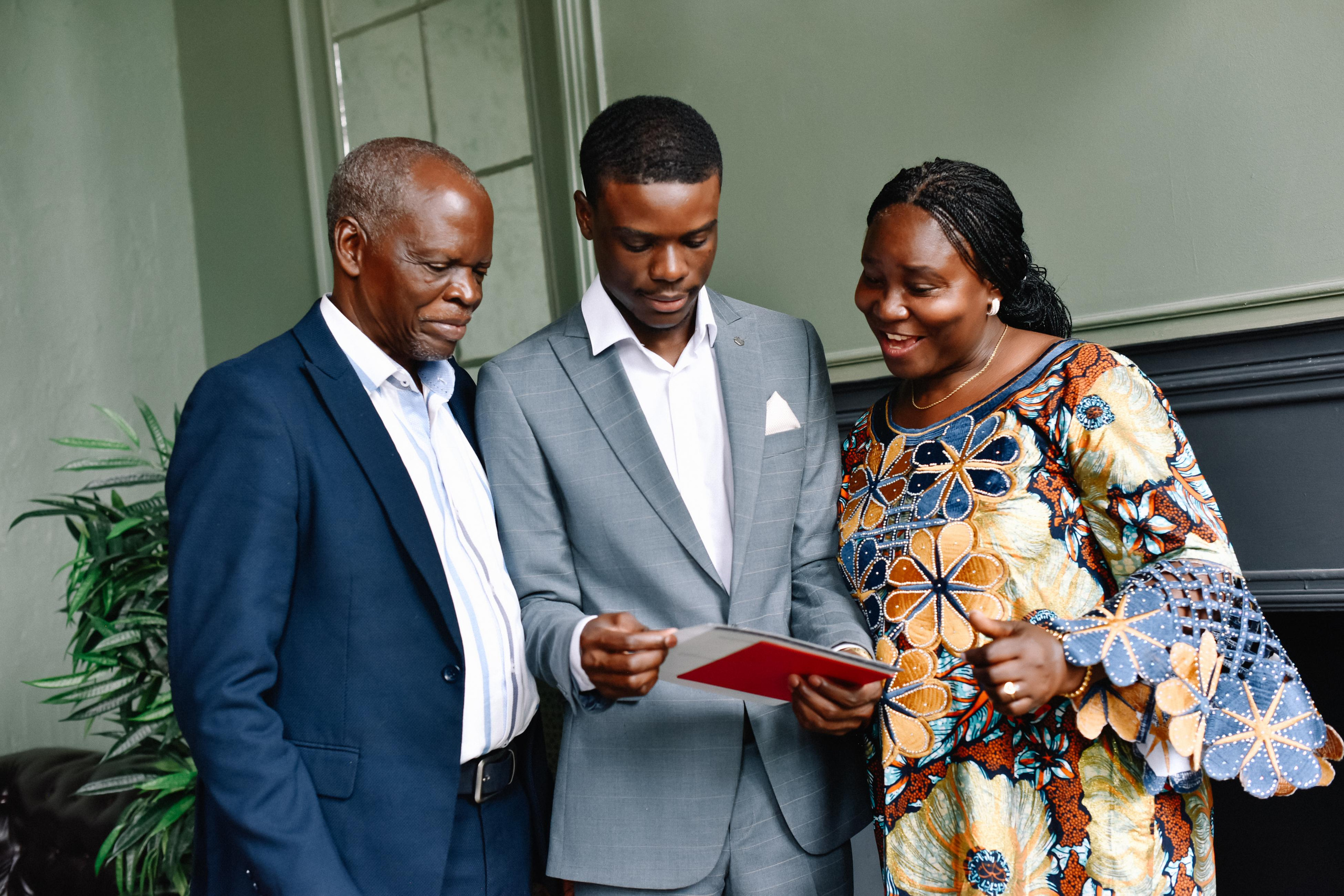 Семья Эйзона