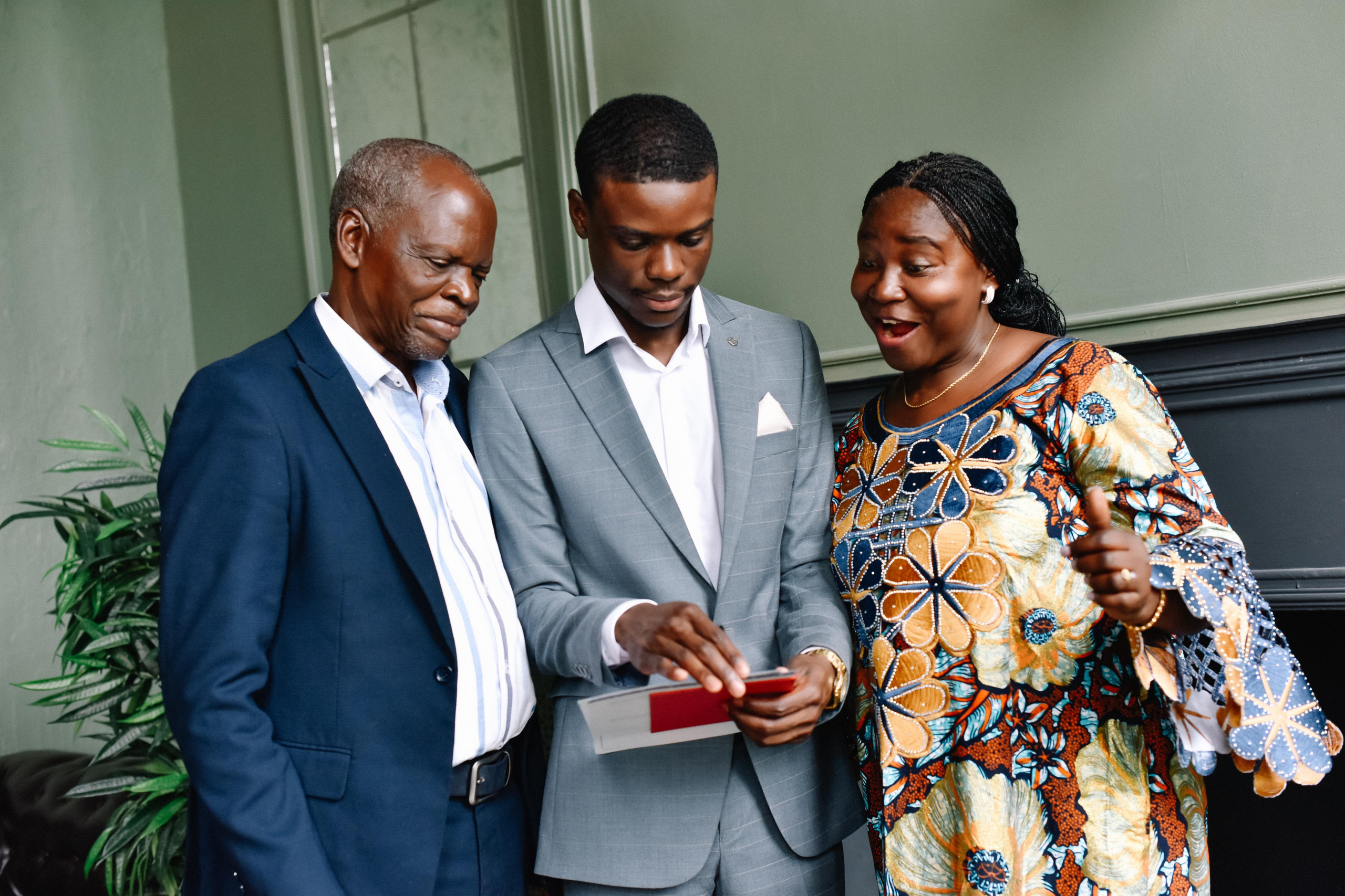 Семья Эйзона