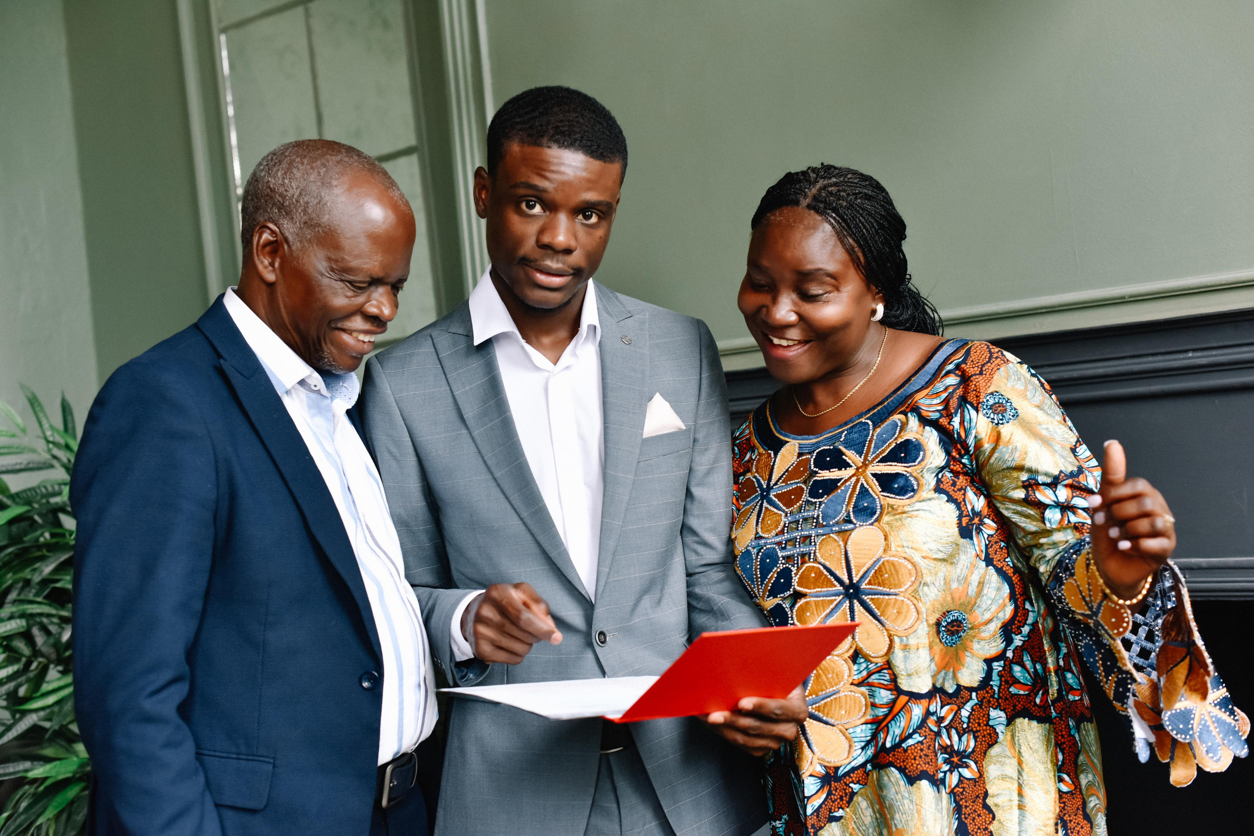 Семья Эйзона