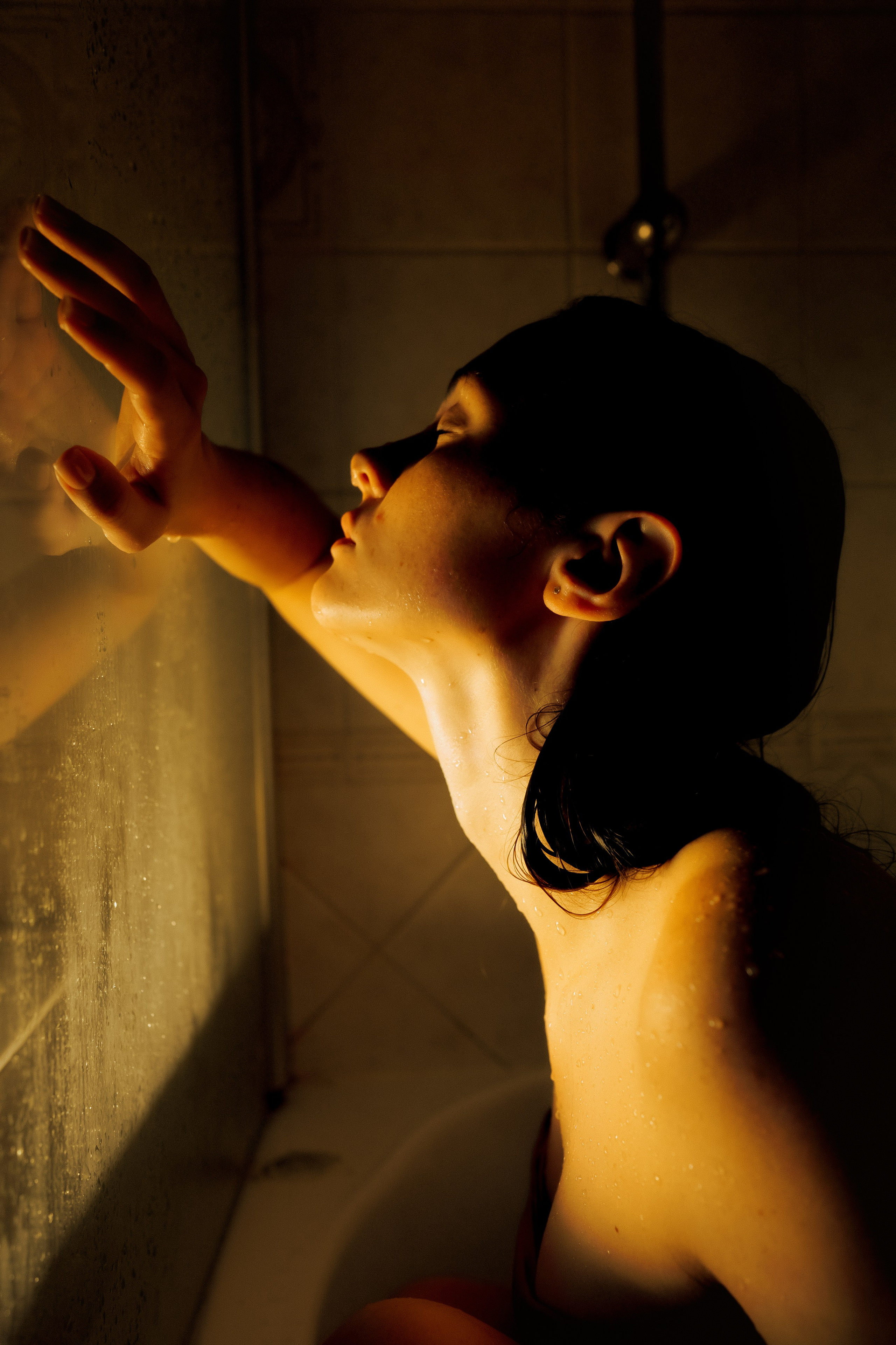 Софья в ванной. Чувственный фотограф в Санкт-Петербурге Пятнова Ксения