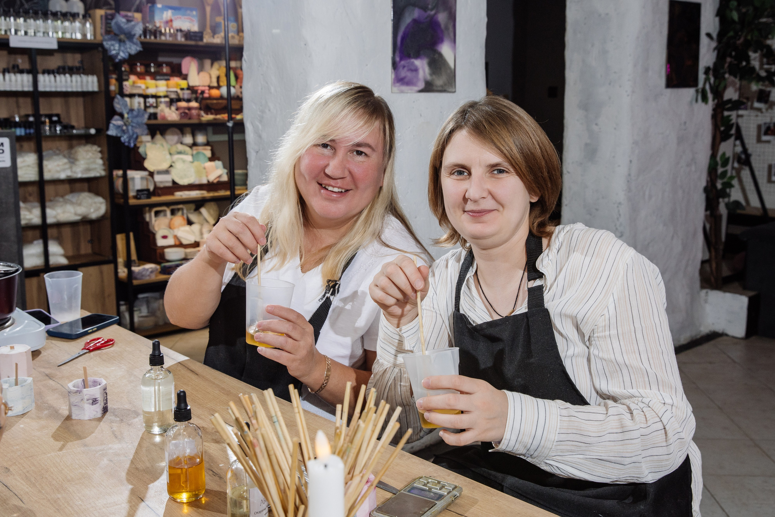 День рождения Марии в студии AROMALAGE — тёплый творческий праздник