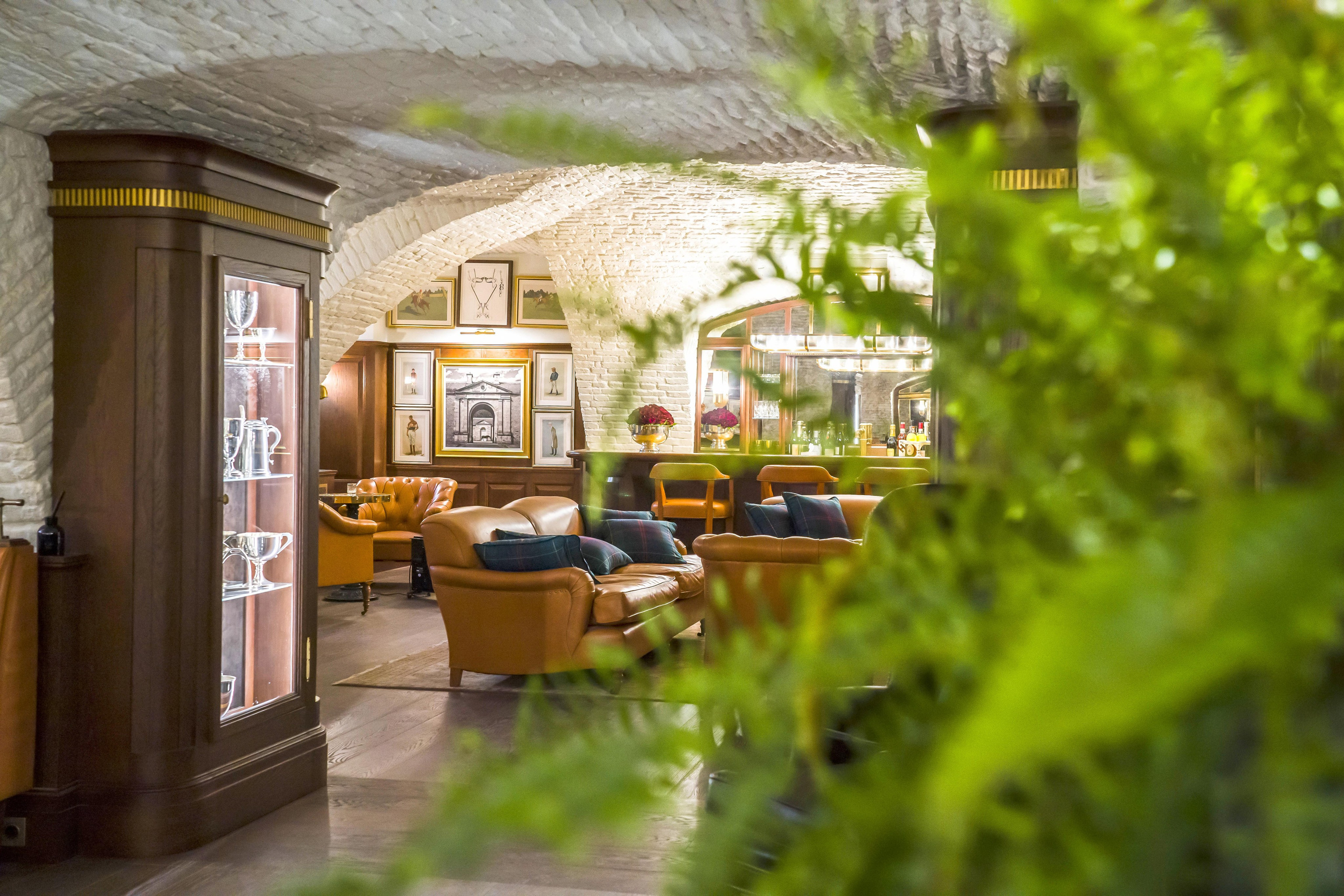 Интерьер бара ресторана. Фотограф в Санкт-Петербурге. Репортажная и все съёмки для бизнеса