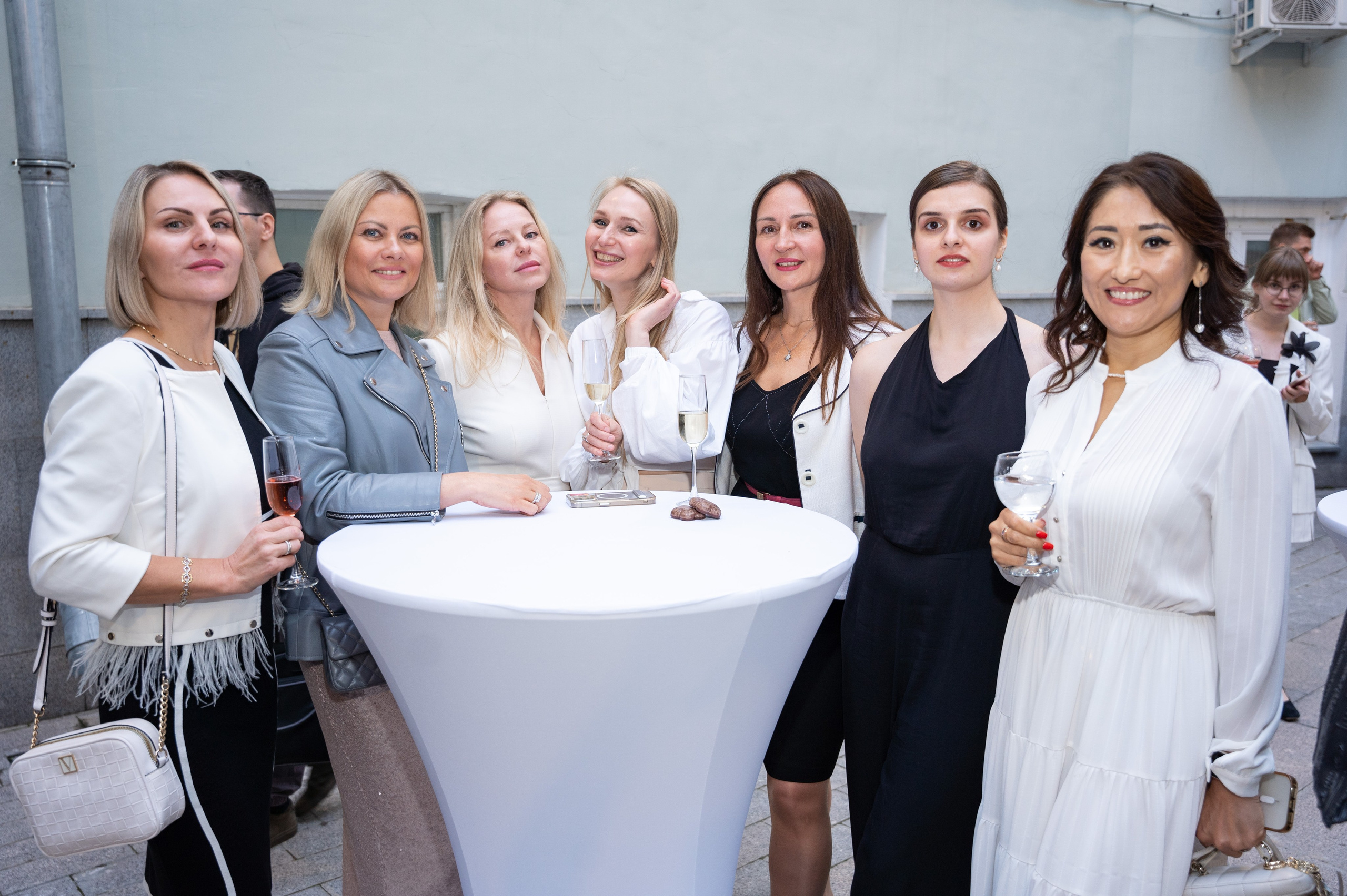 УСИЯ Авторский проект Юлии Якубович 25.06.2025. Портретный и репортажный фотограф в Москве Разуменко Роман