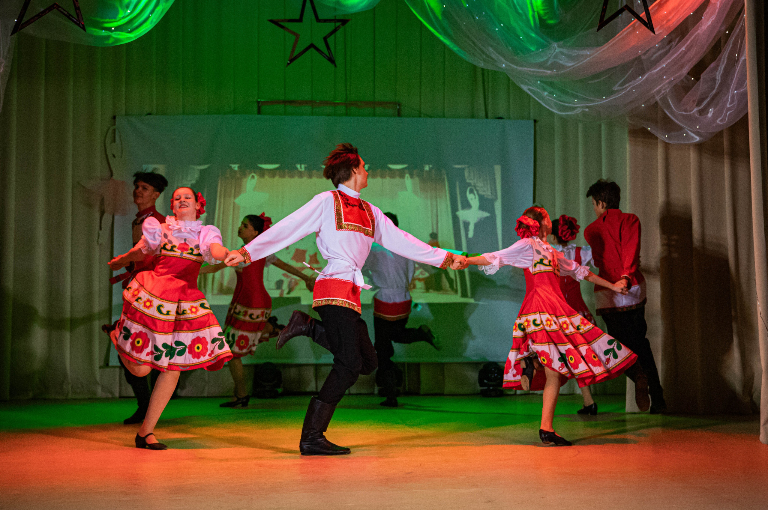 «Конфетти» Юбилейный концерт «Твори Добро». Фотограф Дарья Маташкова