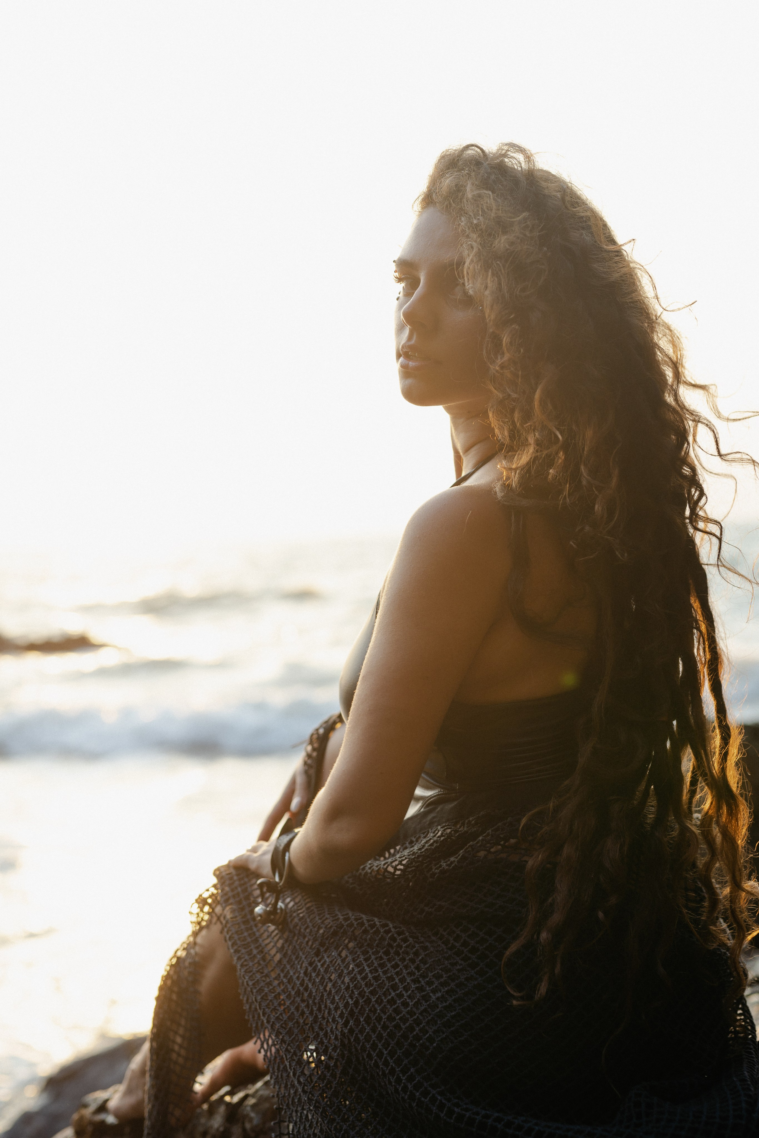 Ксения и море. Фотограф Аля Овчарова