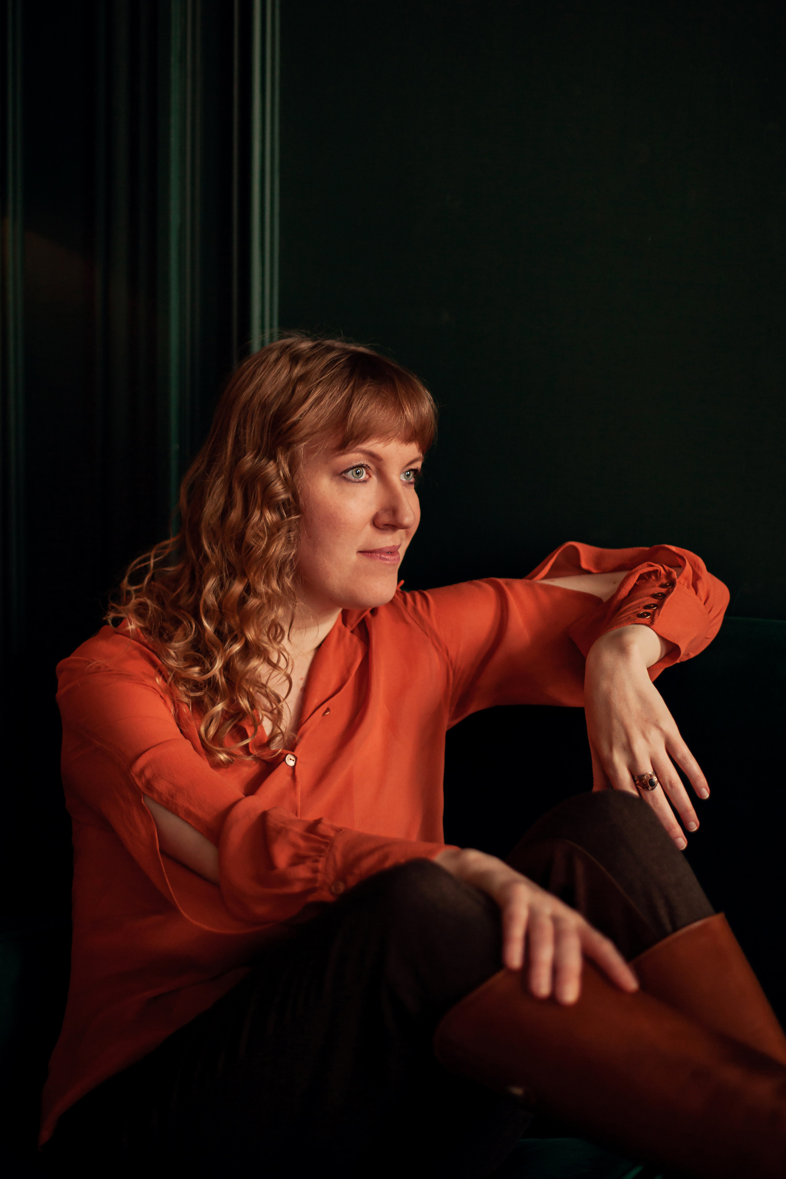 Ольга и ее кошечка Кася. Фотограф Наталья Яковлева, Санкт-Петербург. Семьи, ньюборн, крещения